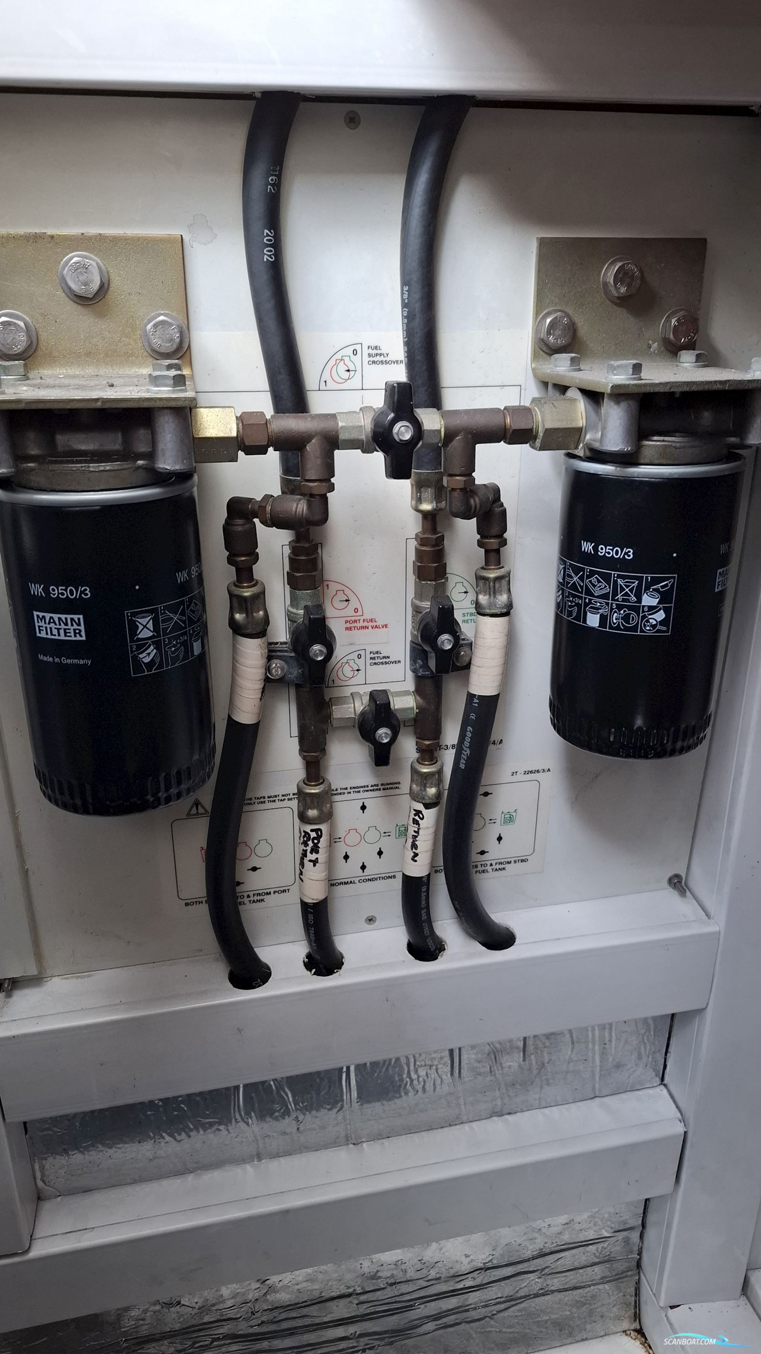 Sealine S38 Sports open