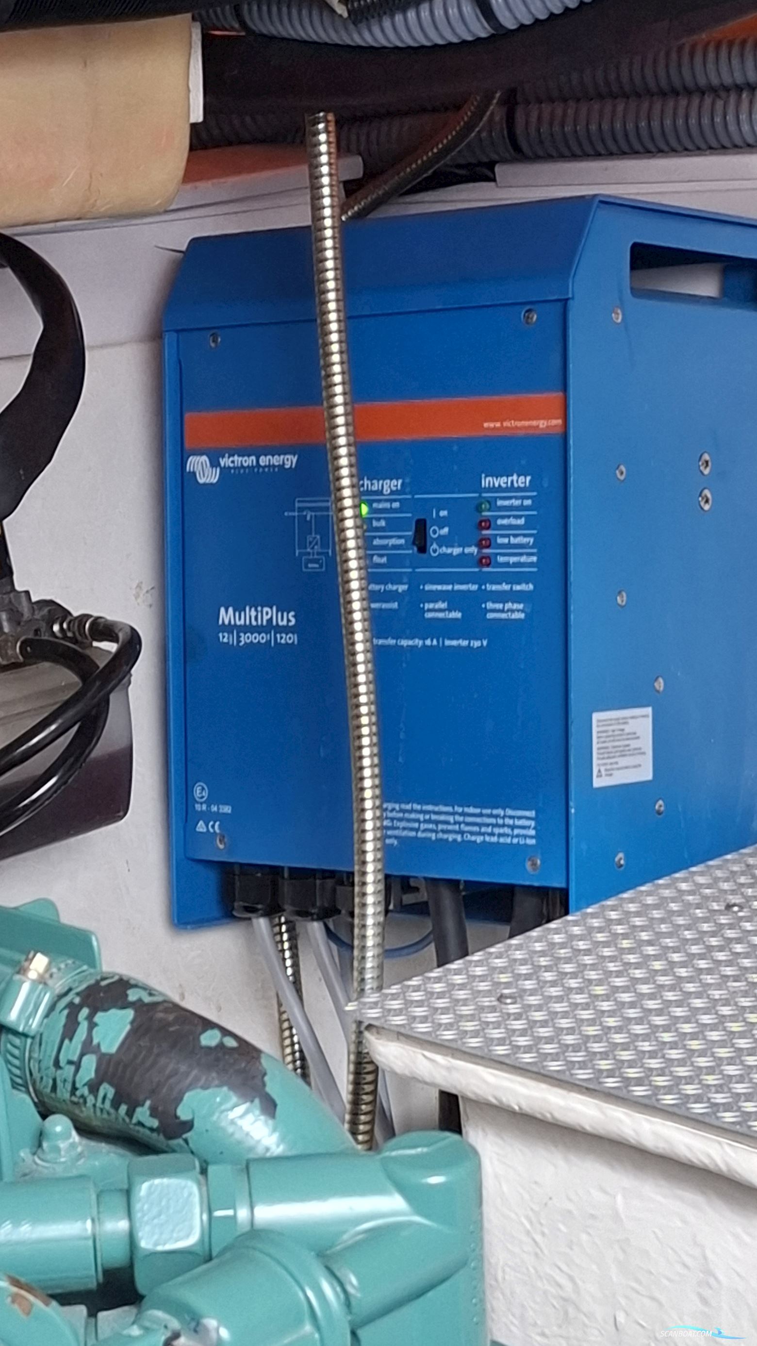 Sealine S38 Sports open