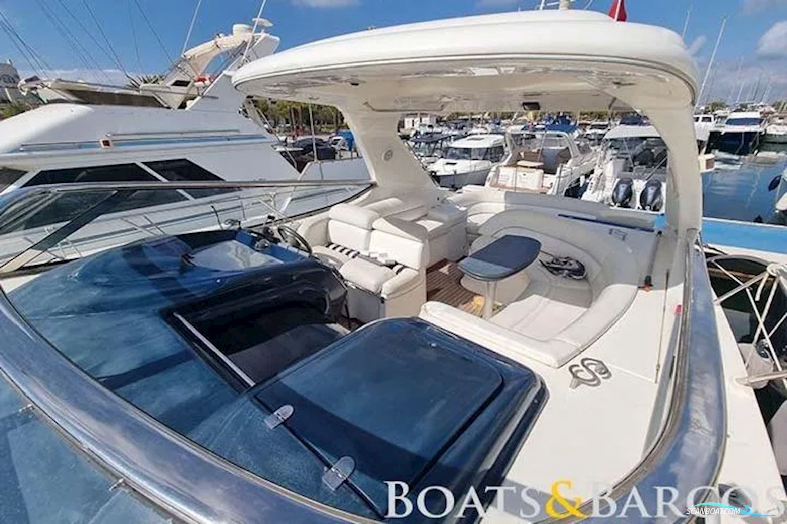 Sealine S41 Sports Cruiser