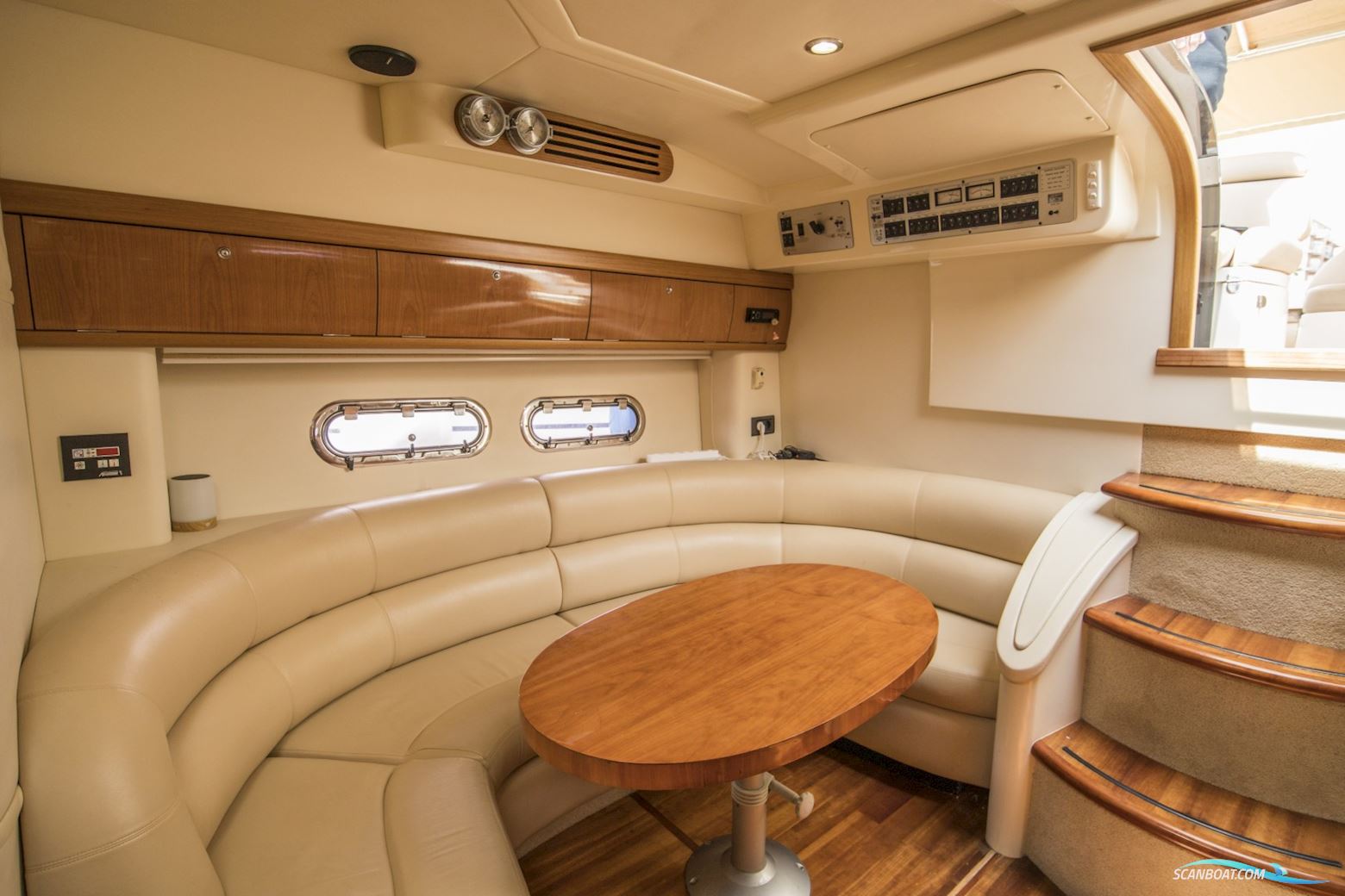 Sealine S42