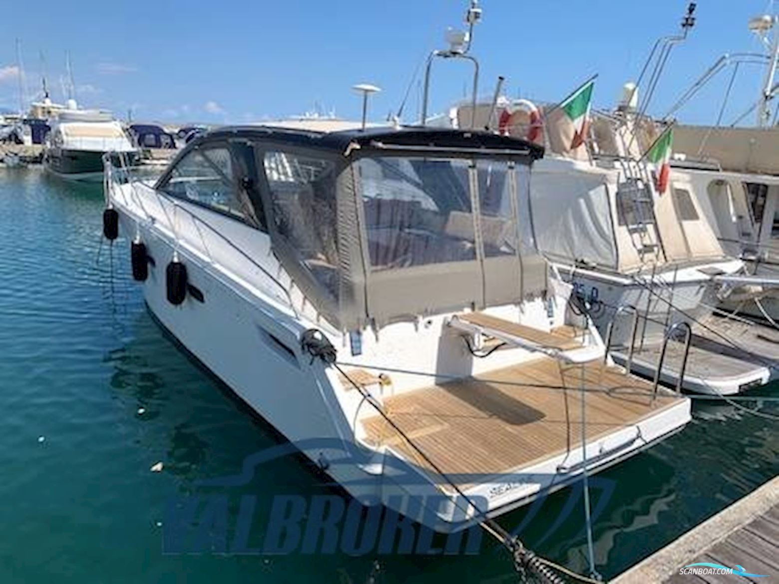 Sealine SC 35