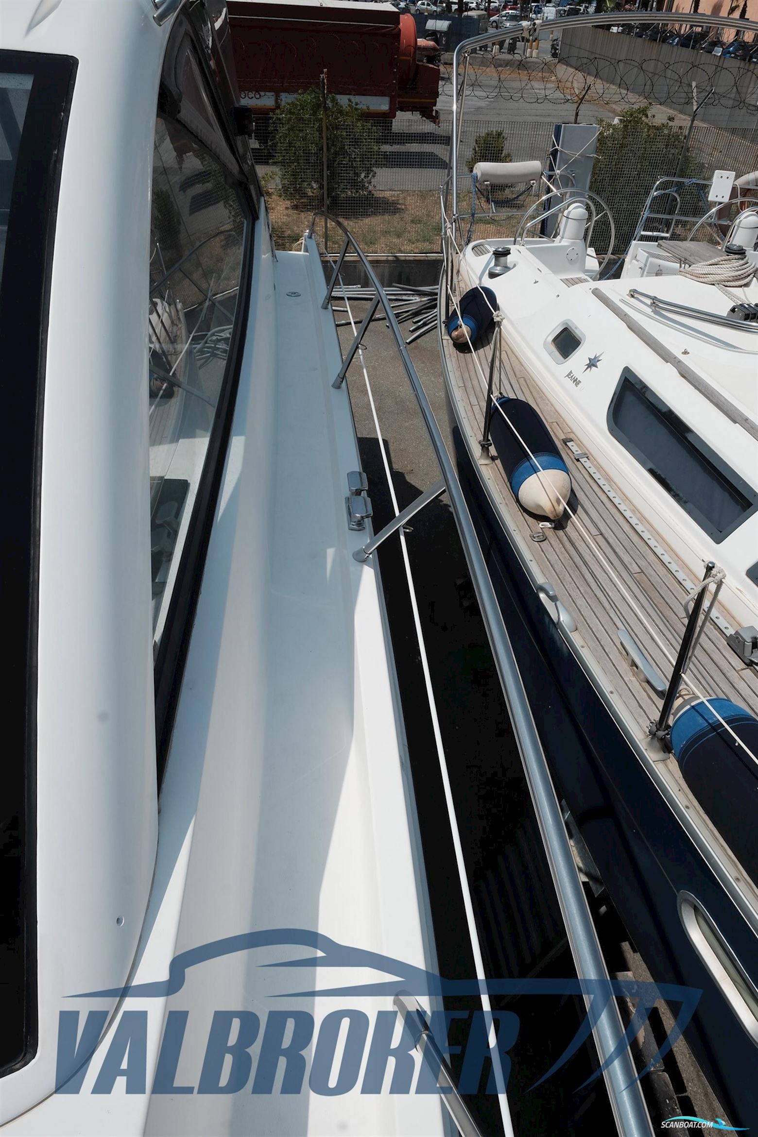 Sealine SC 35