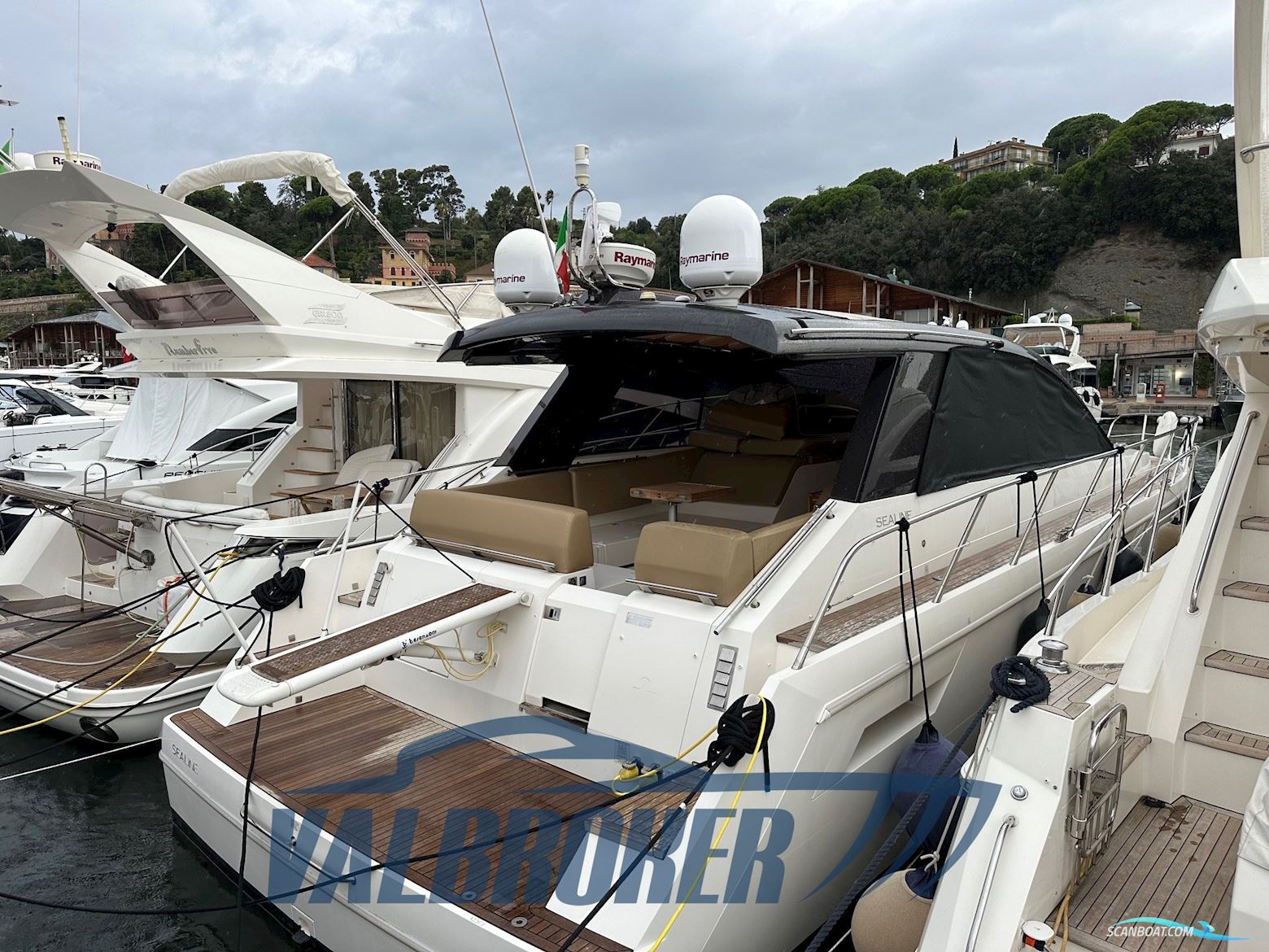 Sealine SC 47