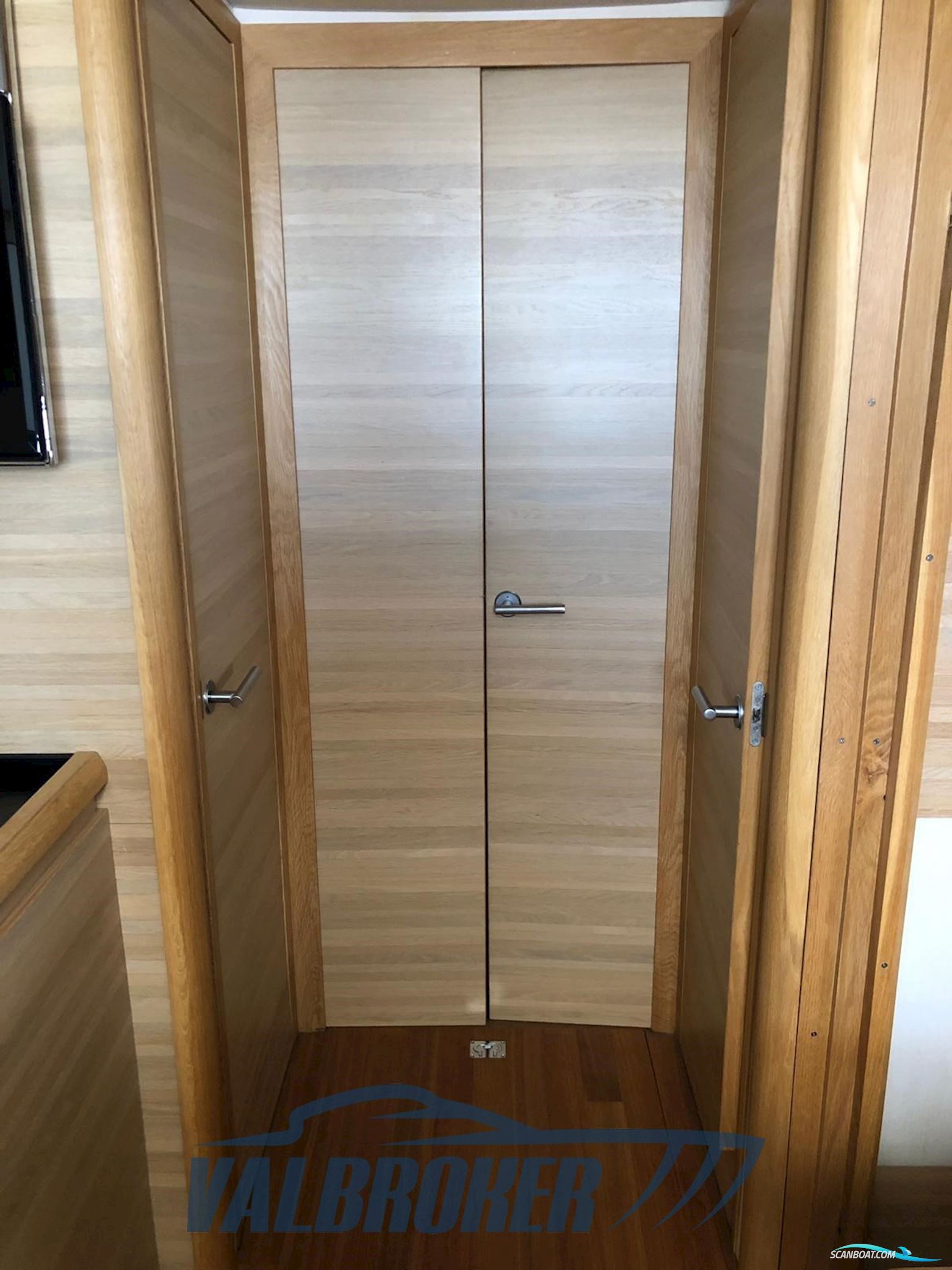Sealine SC 47