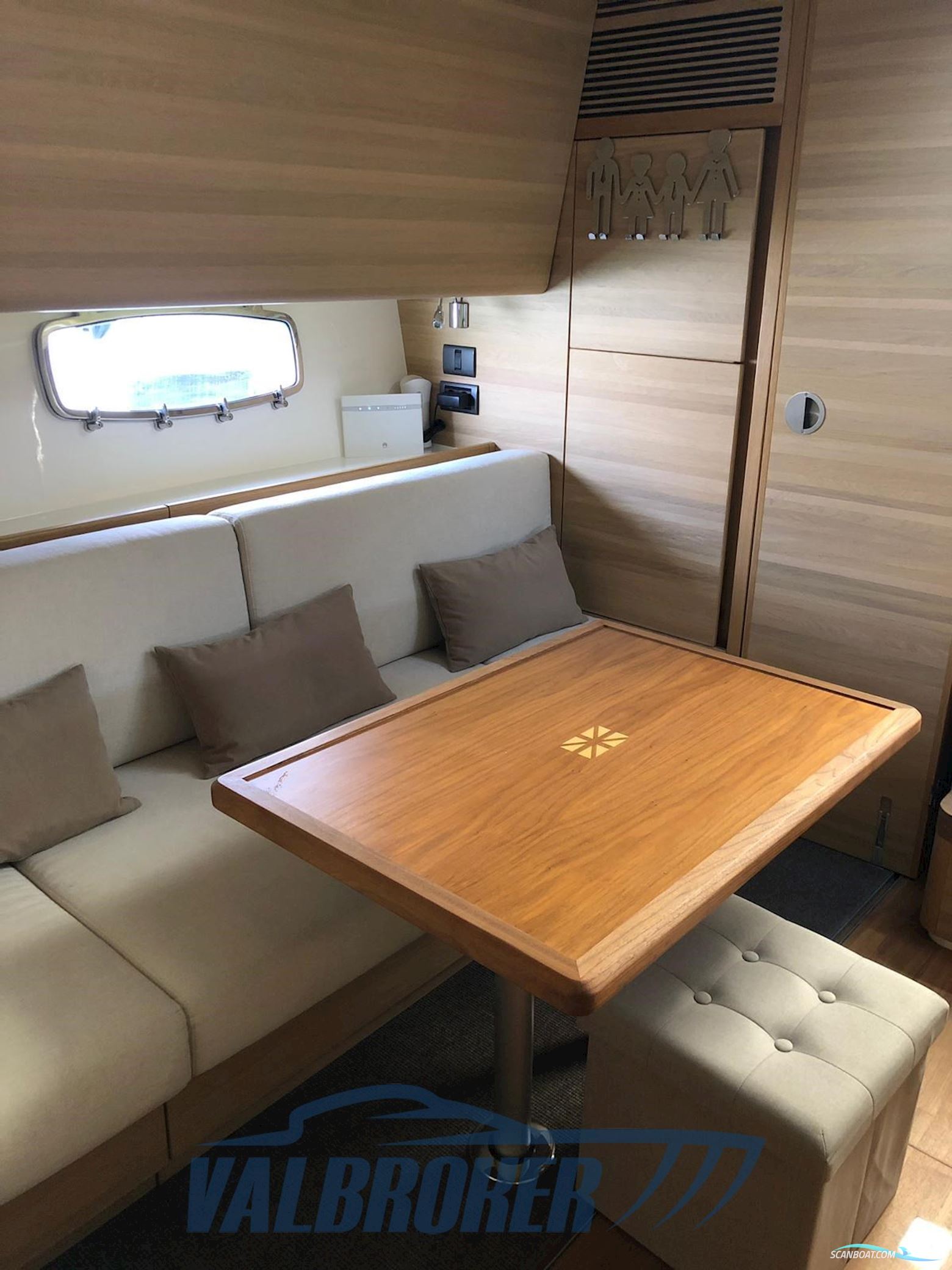 Sealine SC 47