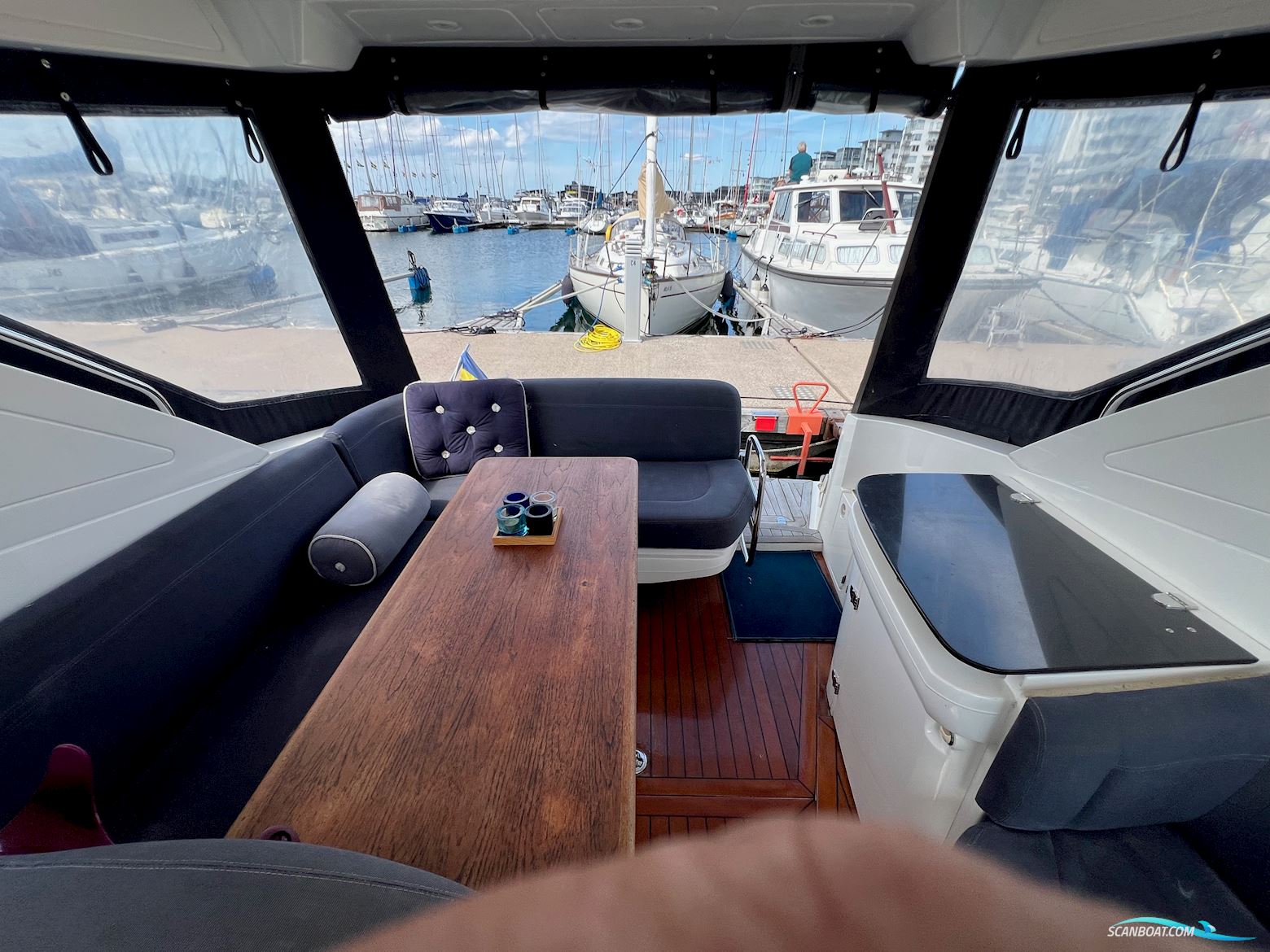 Sealine SC29