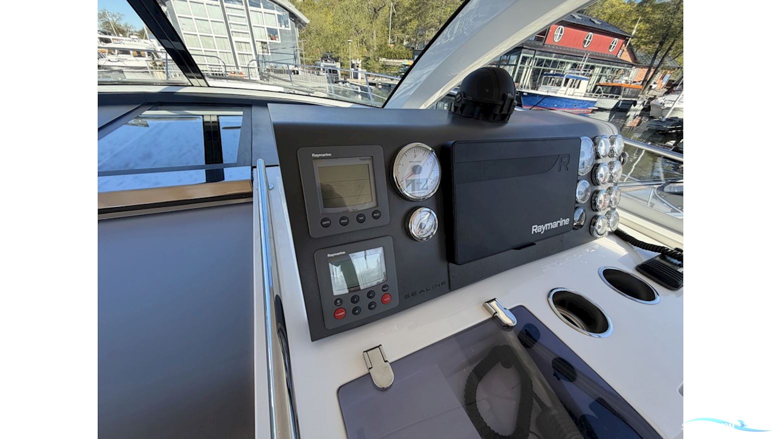 Sealine SC35