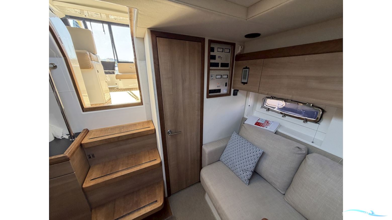 Sealine SC35