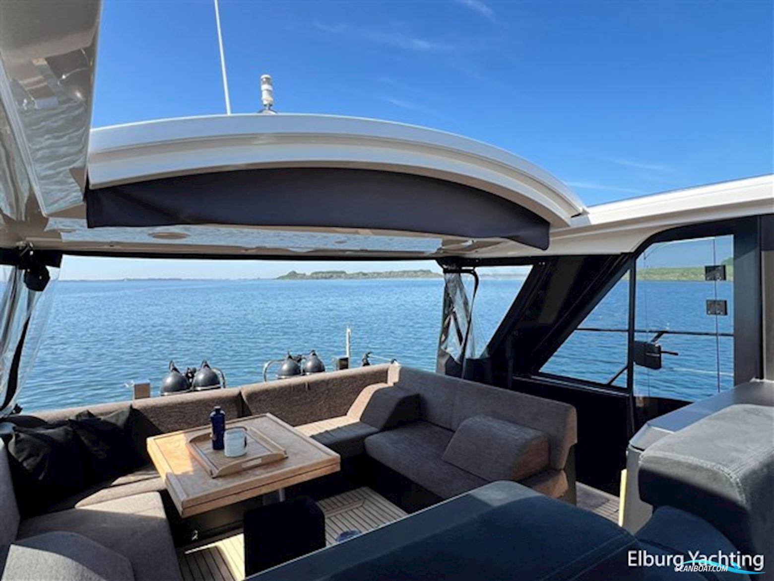 Sealine SC42 Custom