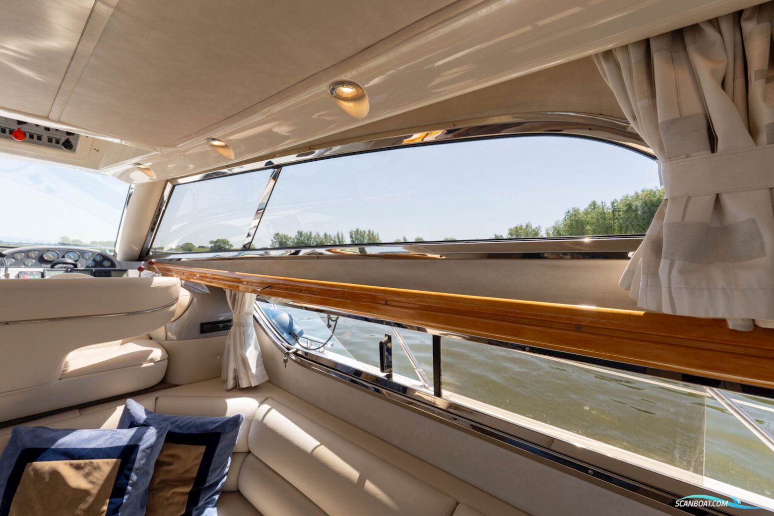 Sealine Statesmen 450