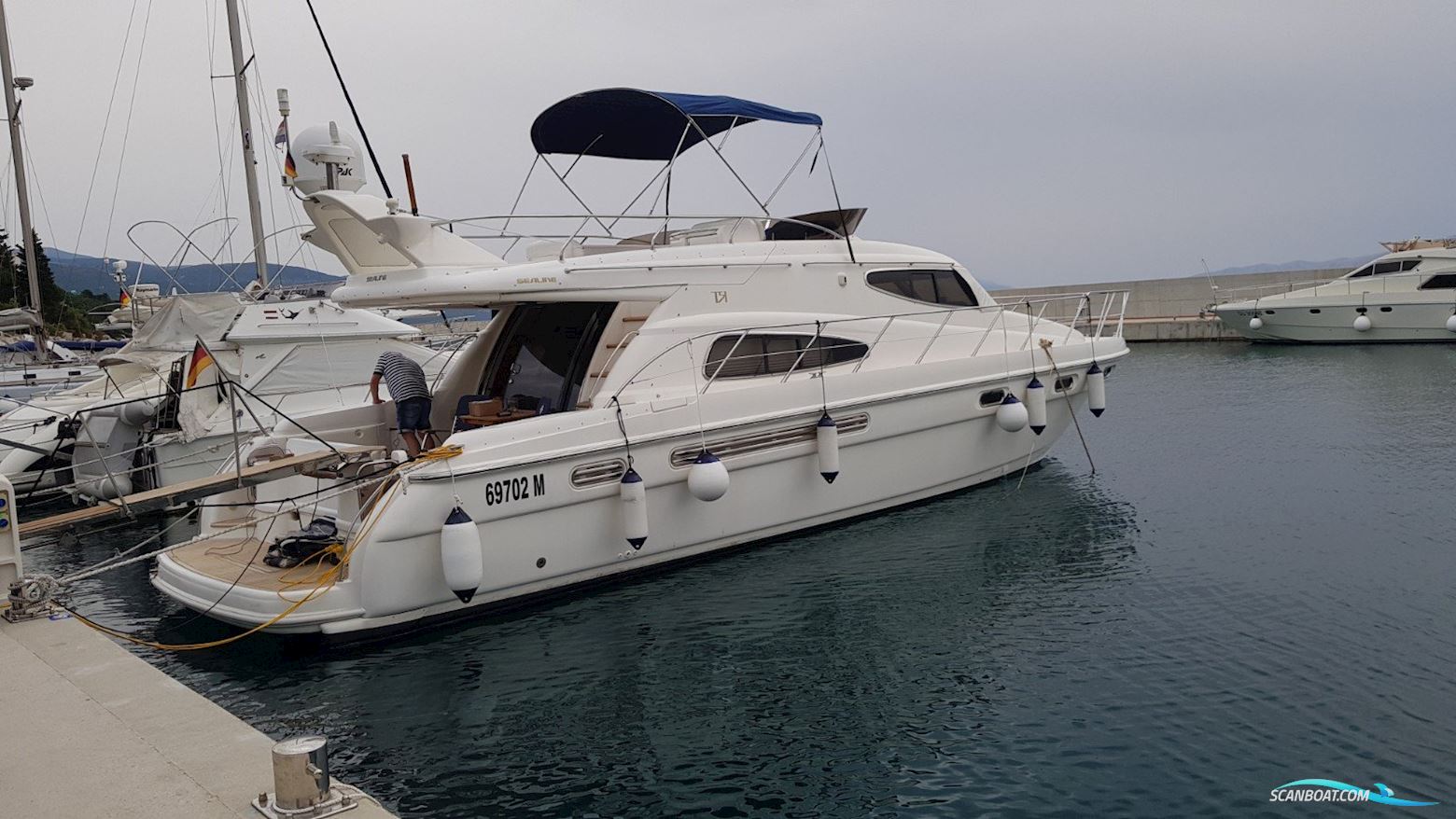 Sealine T 51