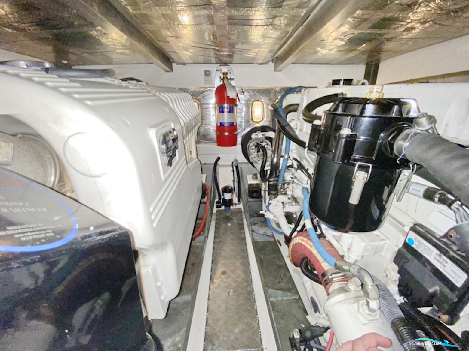 Sealine T 52
