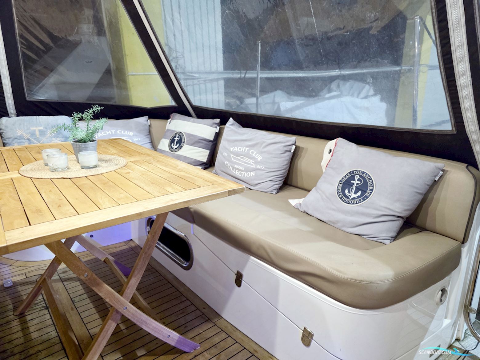 Sealine T47