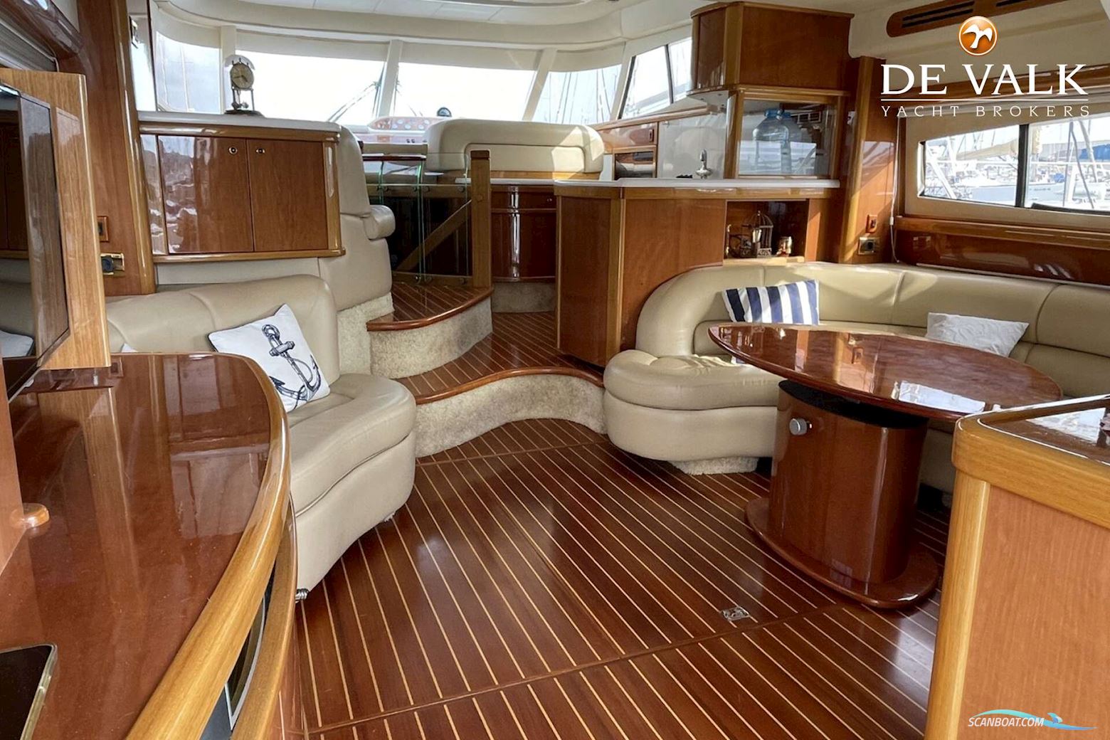 Sealine T51 Motor Yacht