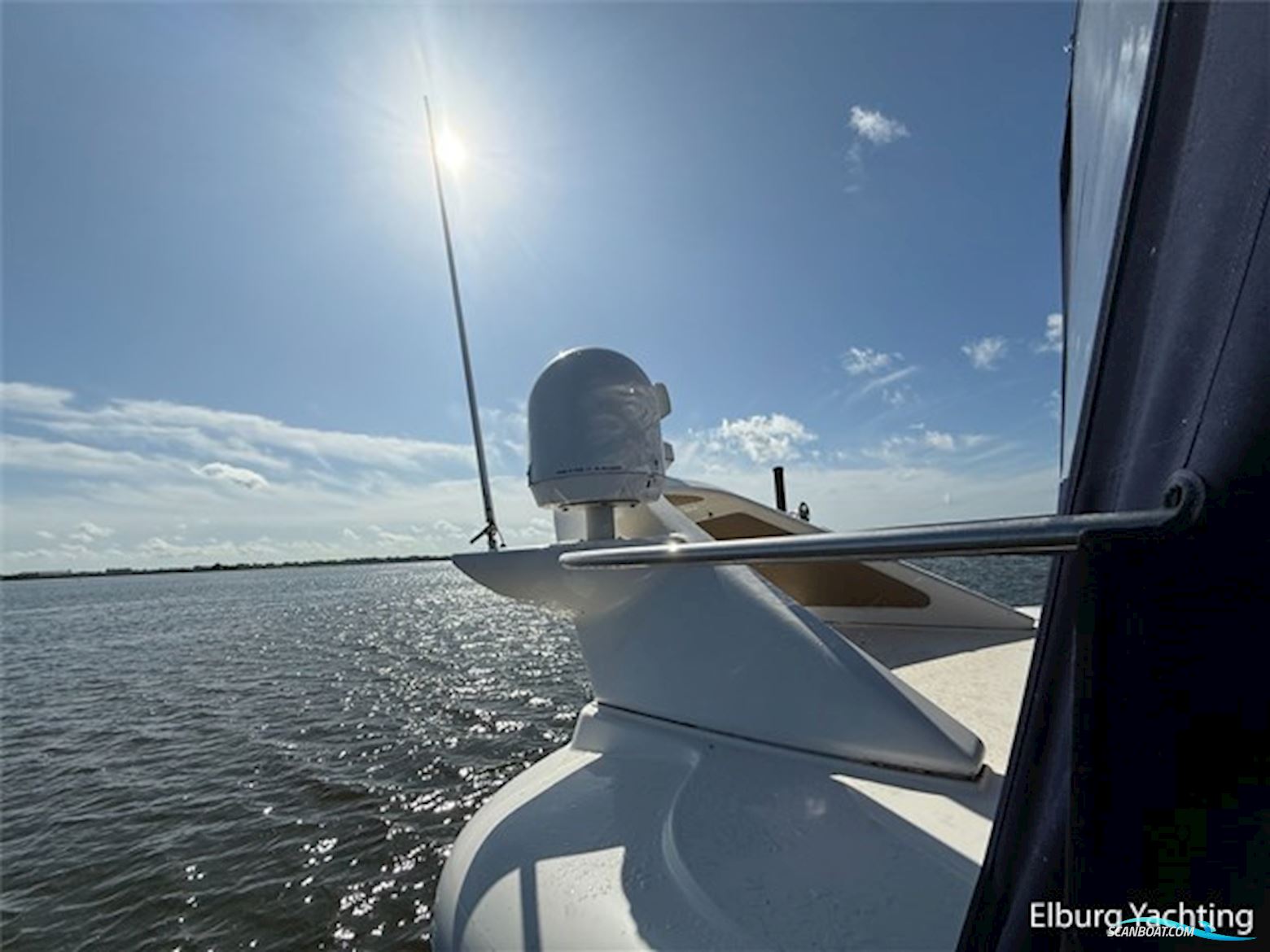 Sealine T51