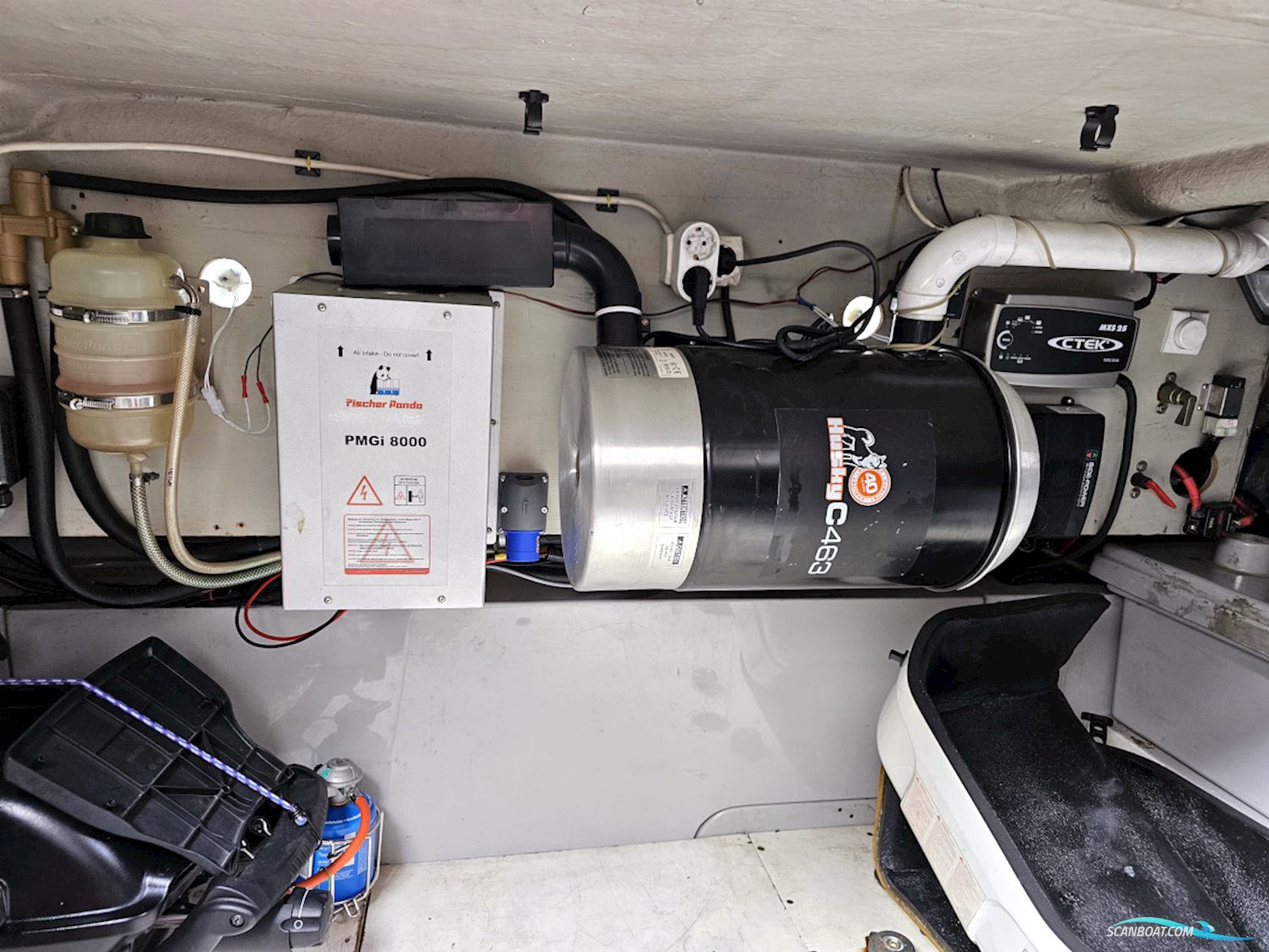 Sealine T51 Volvo Penta Tamd 122P Edc