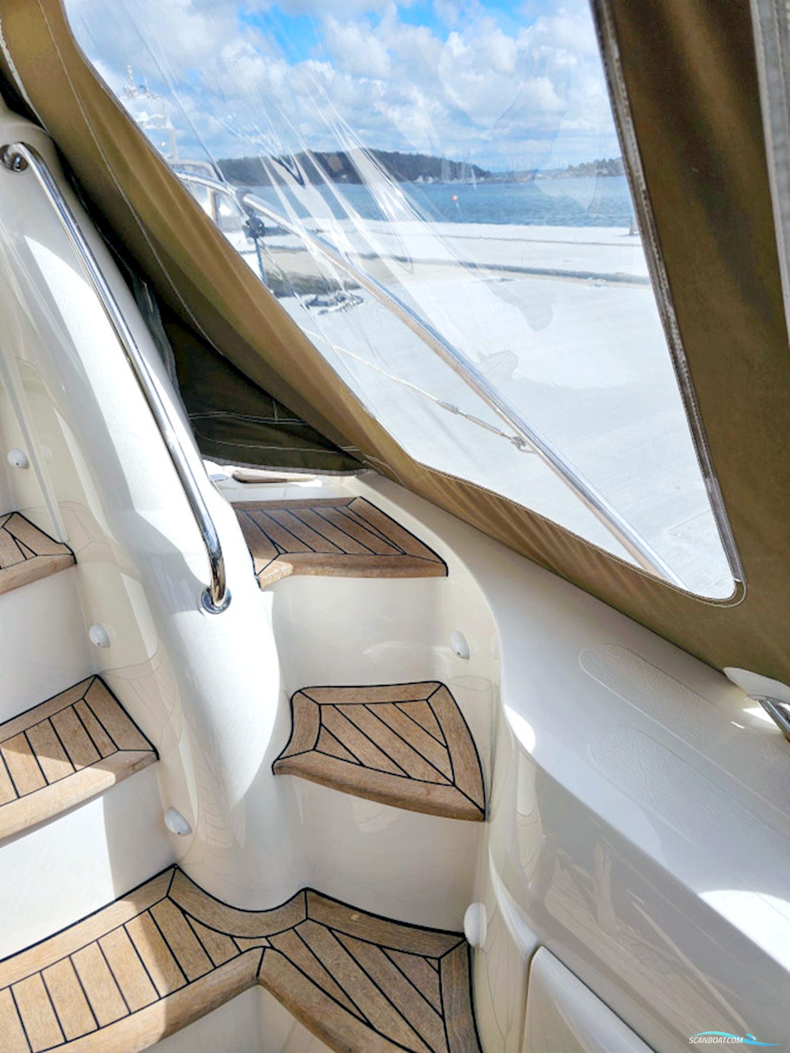 Sealine T51 Volvo Penta Tamd 122P Edc