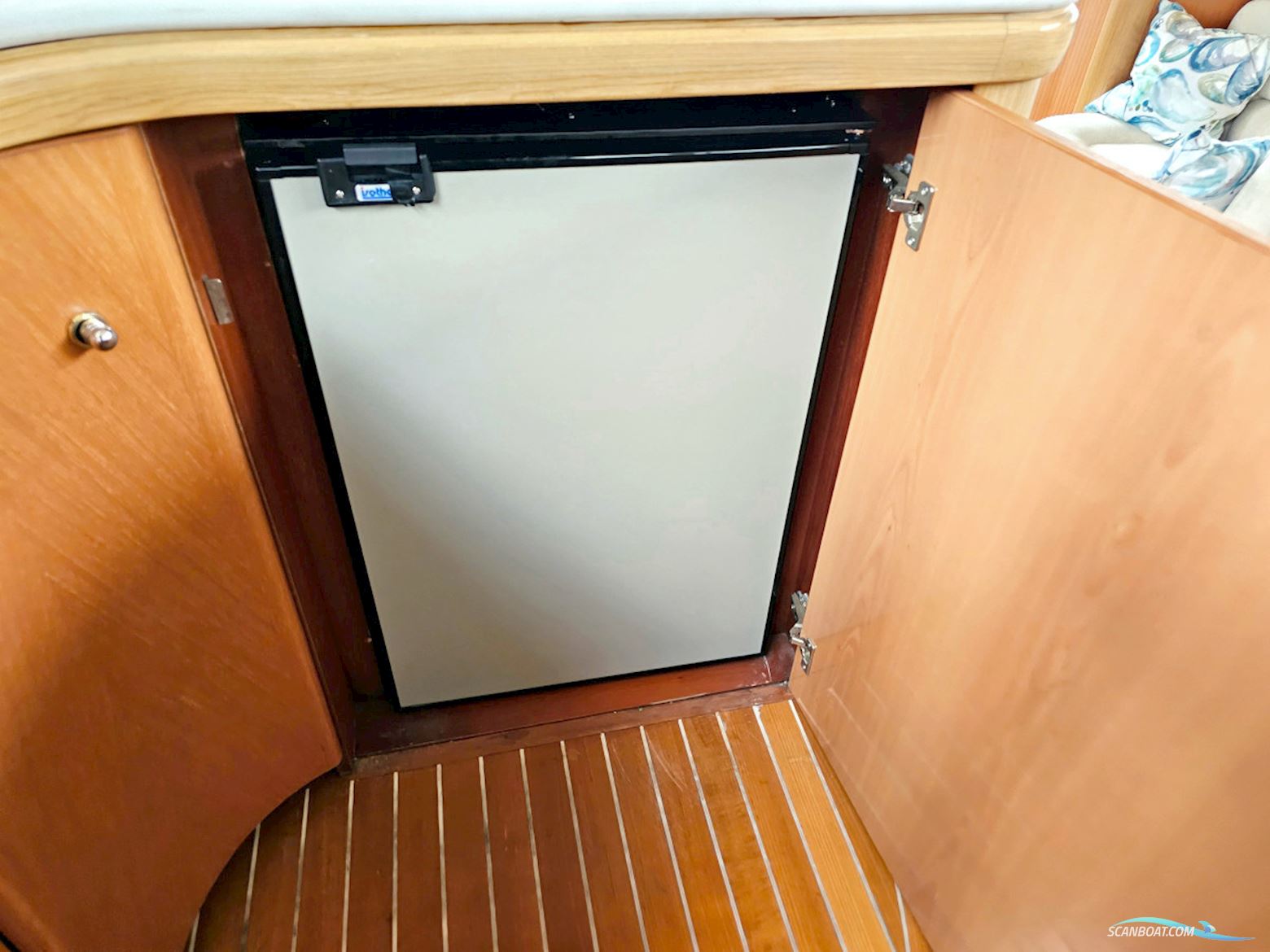 Sealine T51 Volvo Penta Tamd 122P Edc