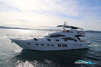 Sealine T60 Motorboten 2007, met Caterpillar C15 motor, Kroatië