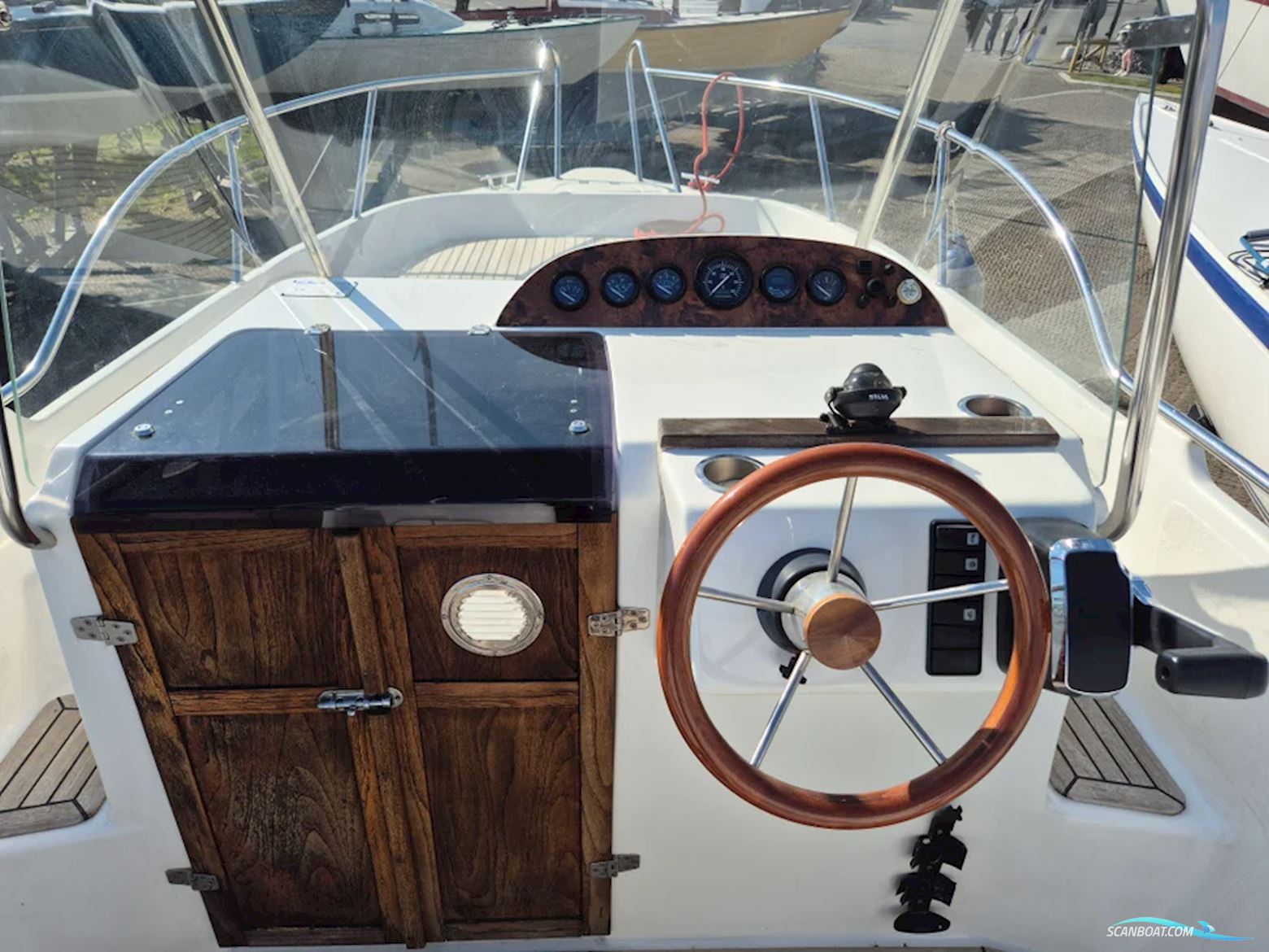 SeaMaster 210 Sports