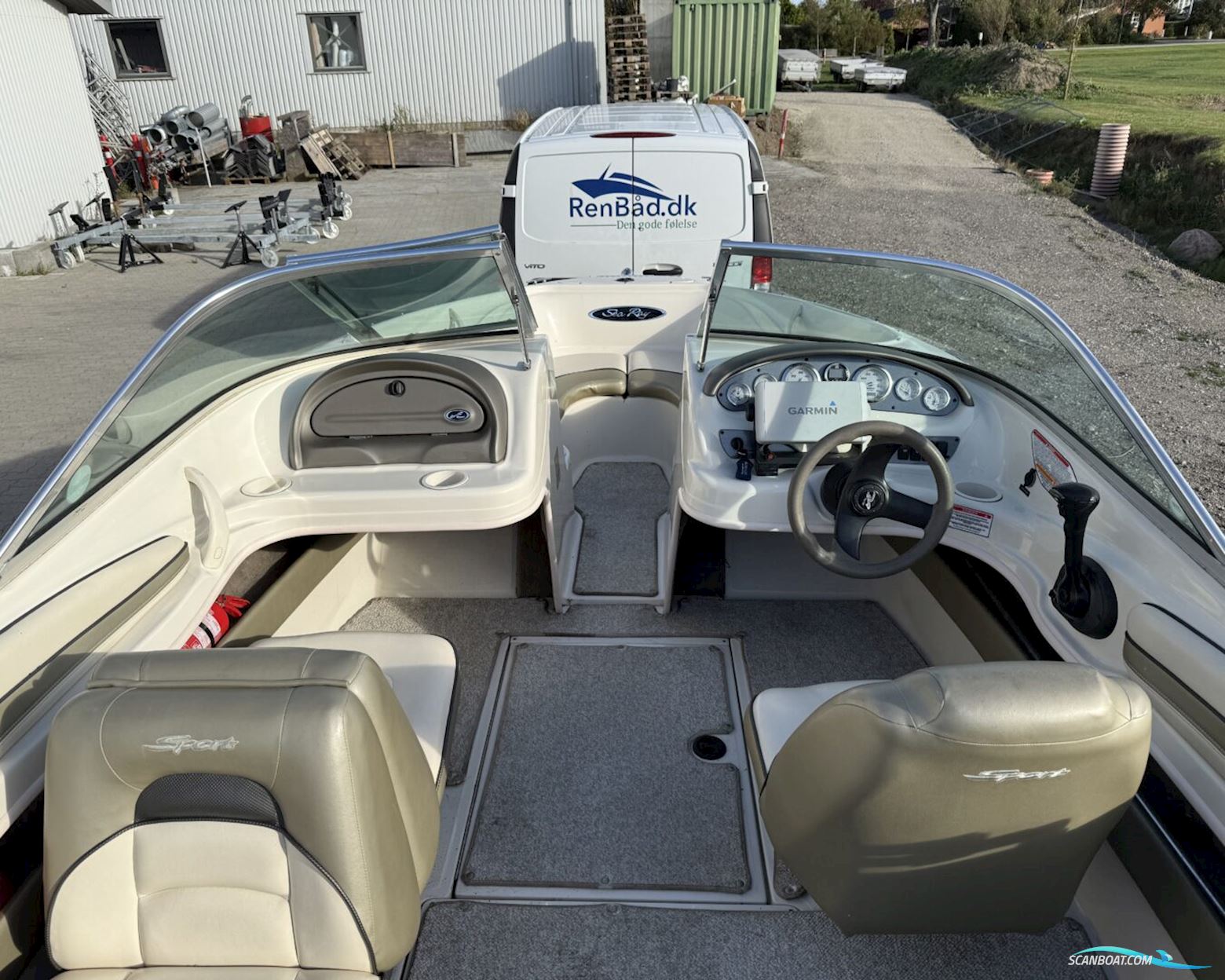 SeaRay 185
