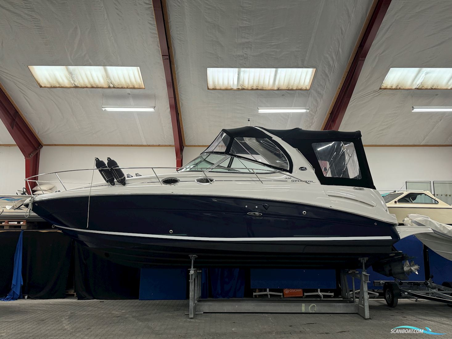 SeaRay 330