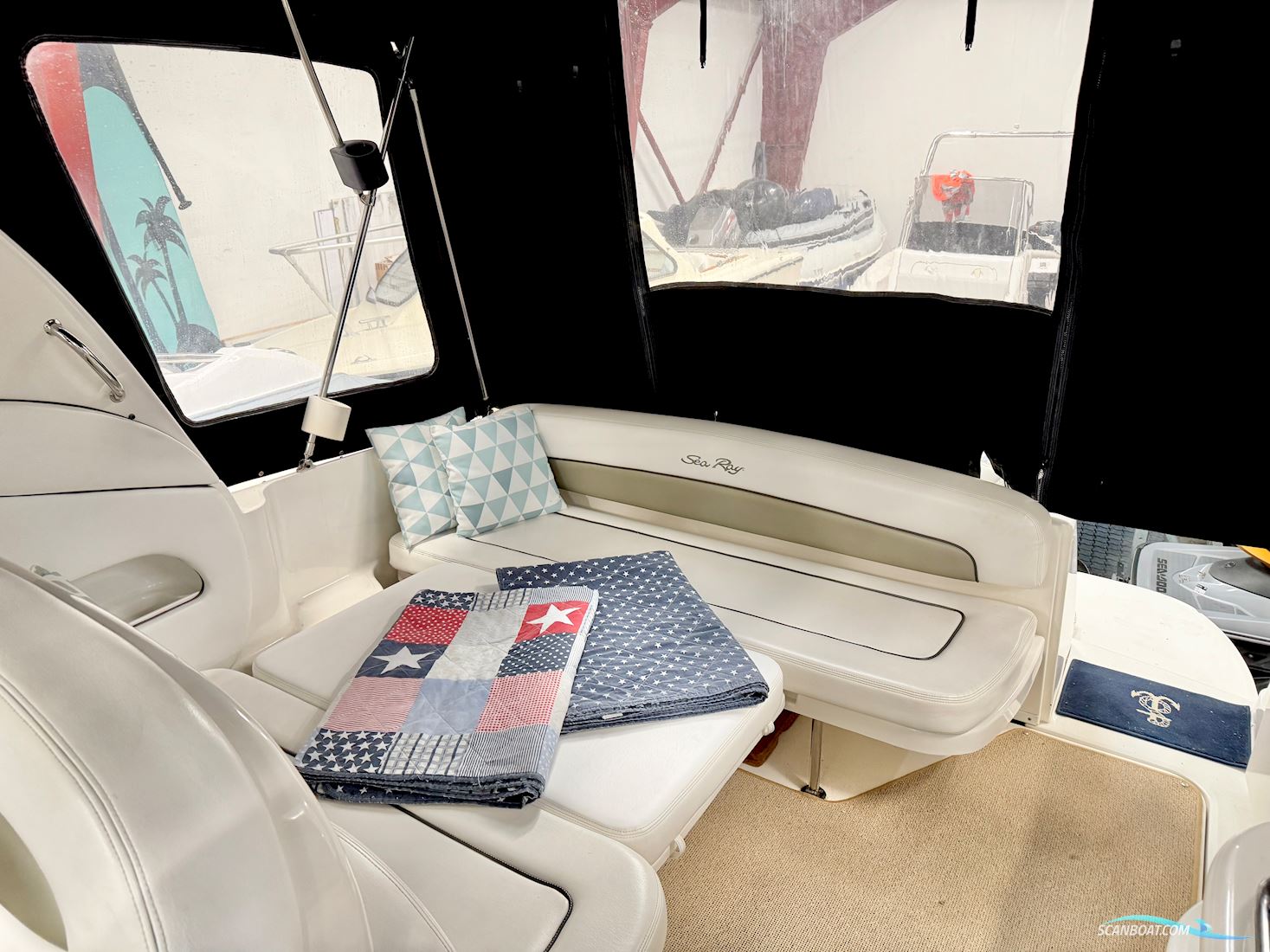 SeaRay 330