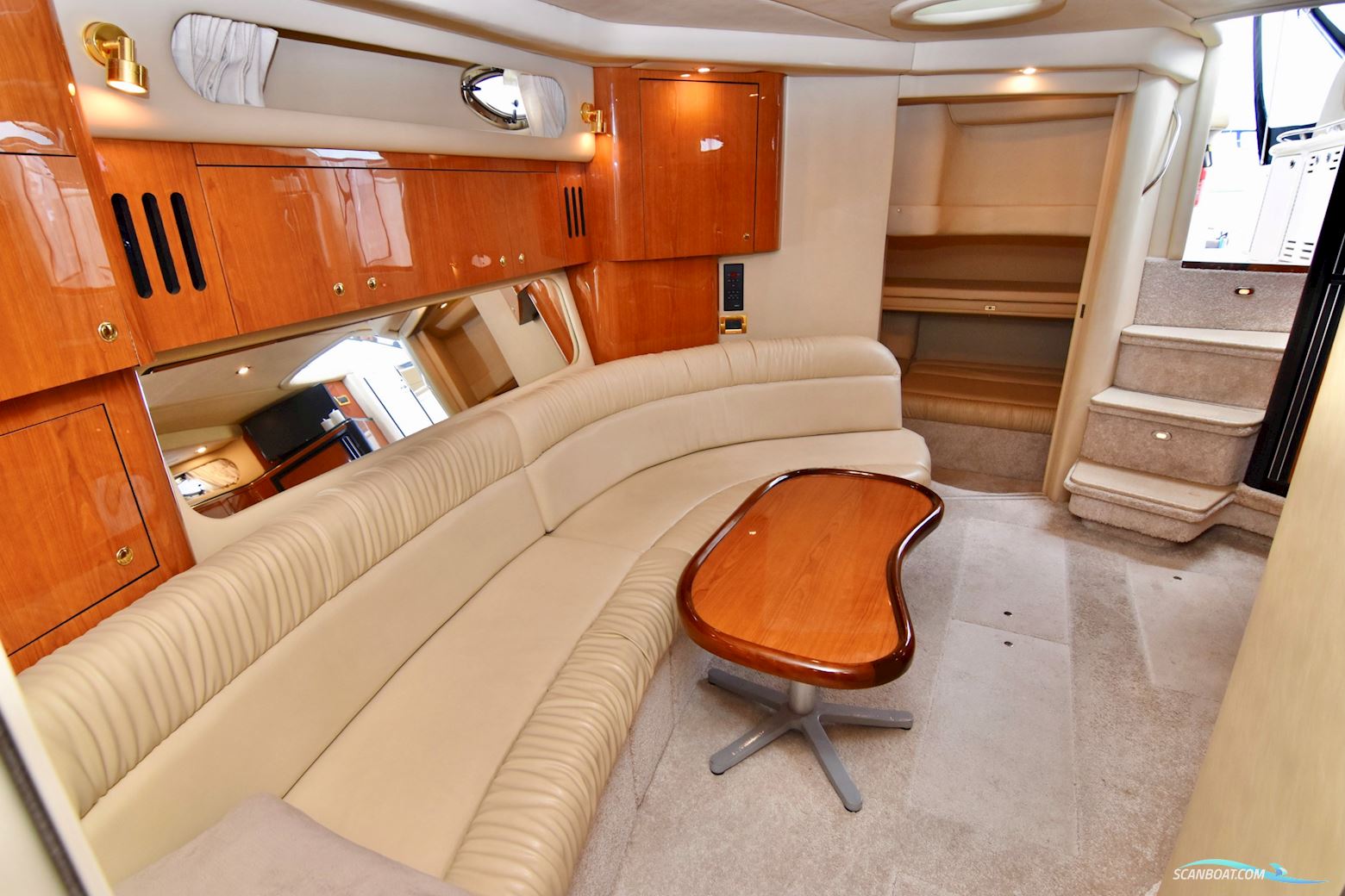 SeaRay 410 Sundancer