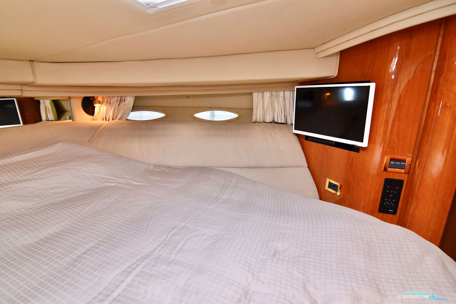 SeaRay 410 Sundancer