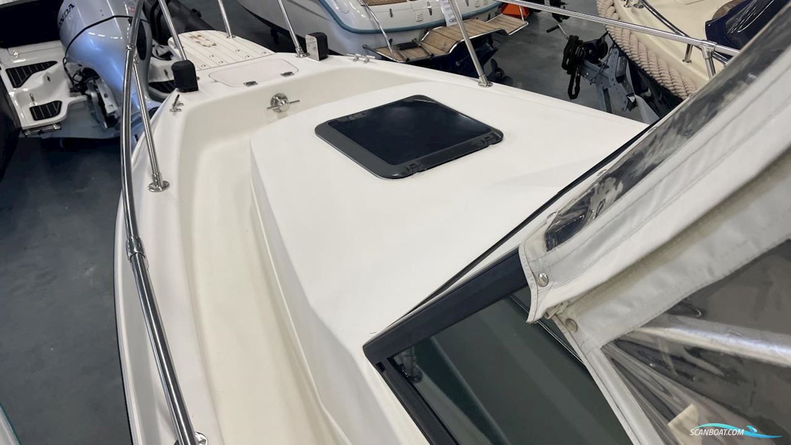 Seaswirl 2150 WA Striper