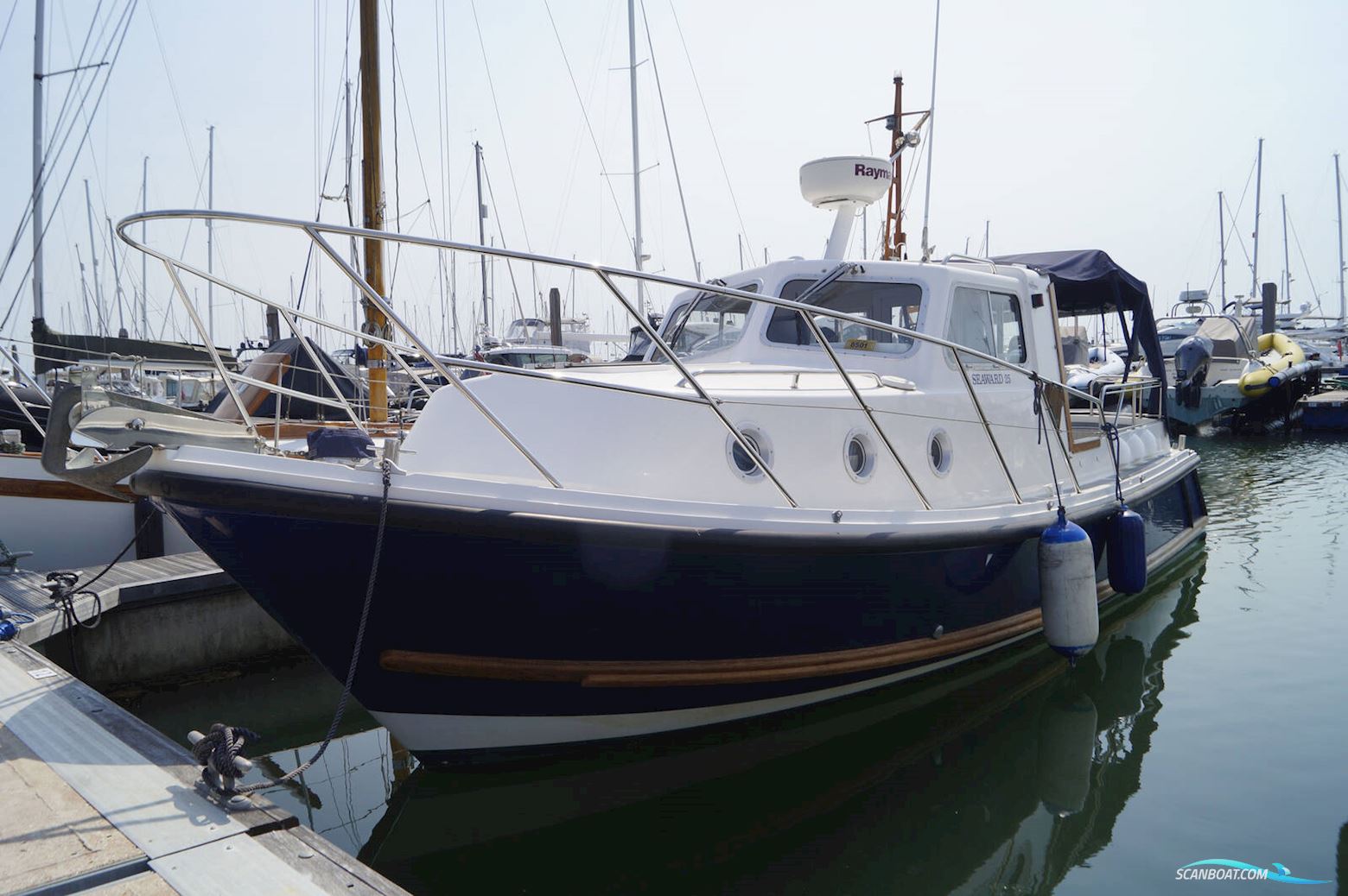 Seaward Marine 25 Motorboten 2007, met Yanmar 4JH4 Hte motor, United Kingdom