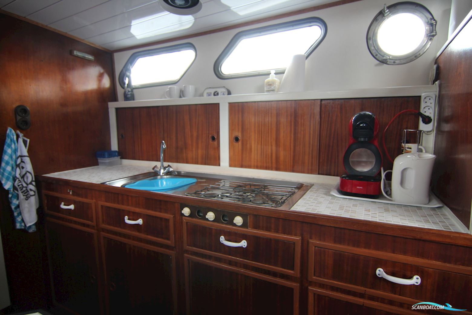 Seekruiser 1210AK