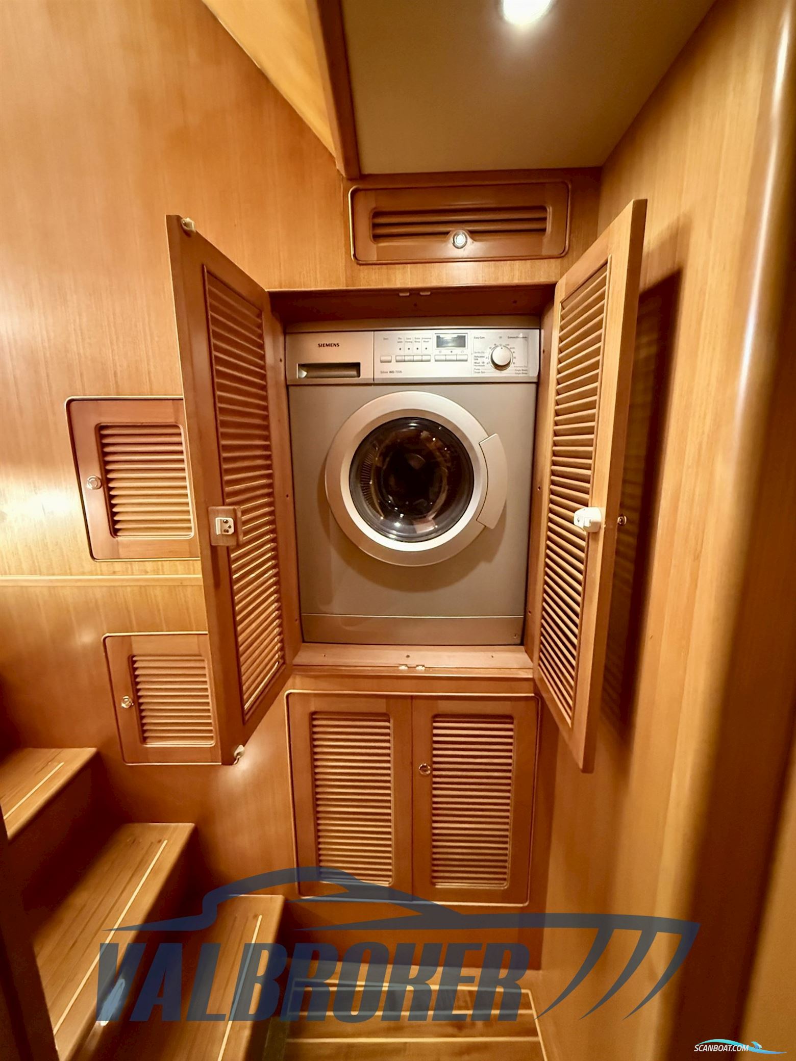 Selene Yachts 47 Ocean Trawler