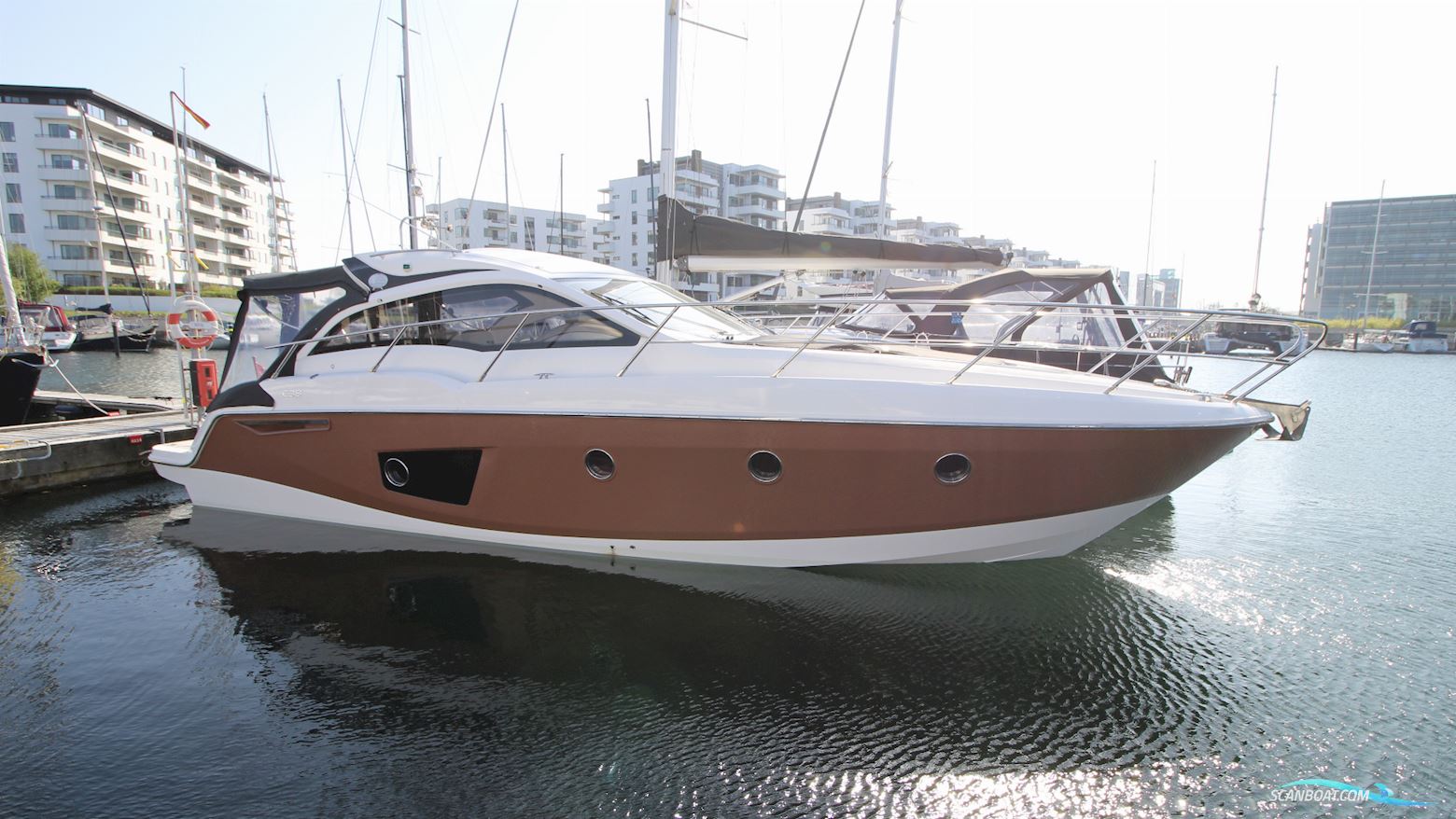 Sessa C 38 Motorboten 2011, met Volvo Penta motor, Denemarken