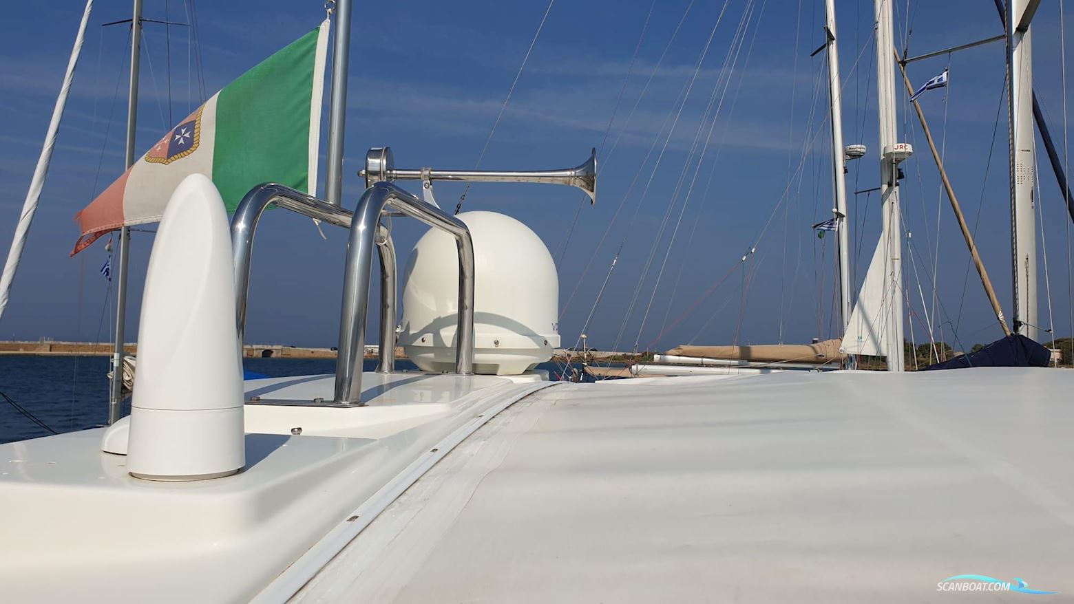 Sessa Marine C42 HT