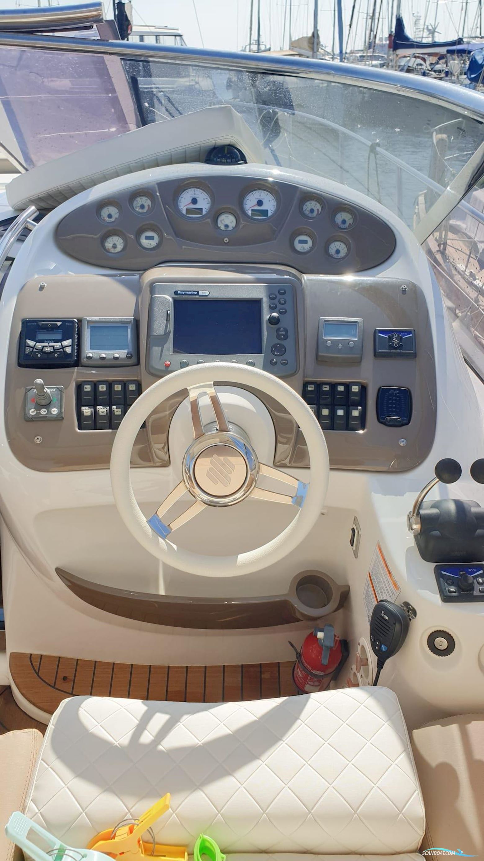 Sessa Marine C42 HT