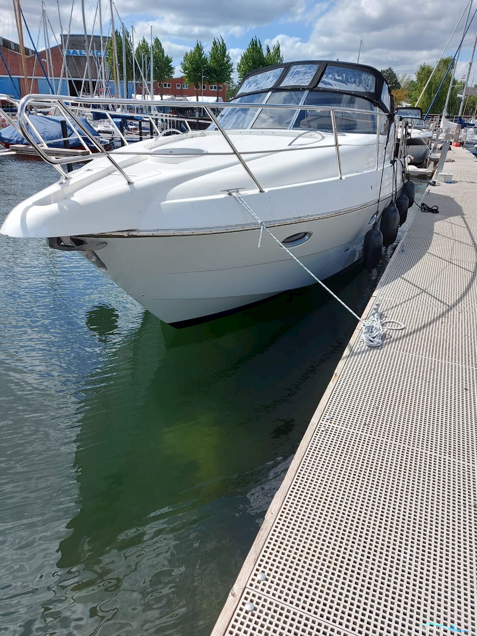 Sessa Oyster 38 Motorboten 2000, met Volvo Penta Kad44 motor, Duitsland