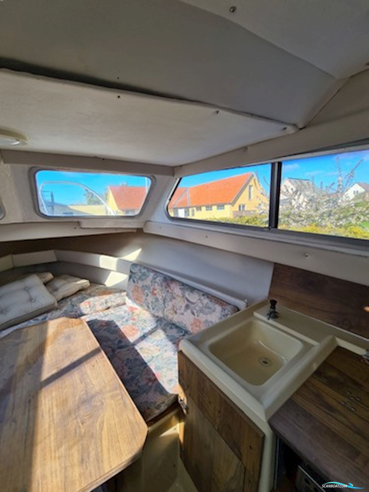 Shetland 640 weekend/kabinebåd m/Mercury F150 hk 4-takt Verado og buggi trailer 