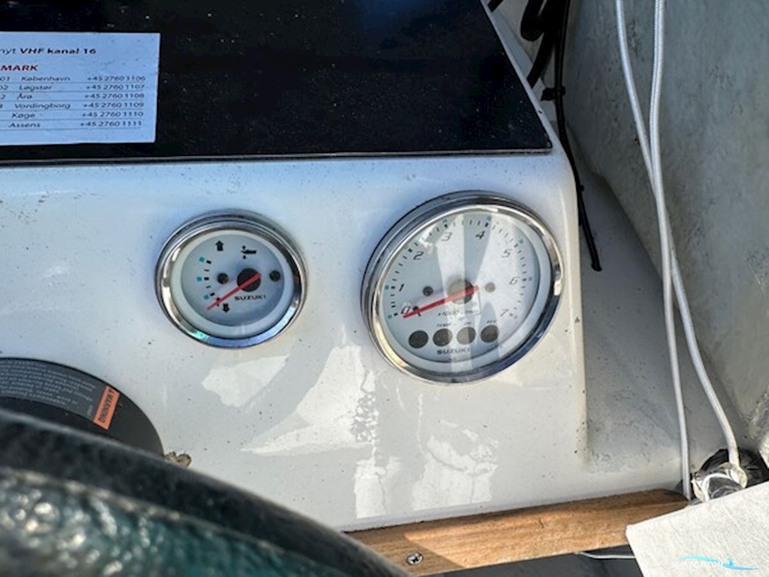 Shetland Cadet Med Suzuki DF50 hk – Inkl. Trailer og Kaleche