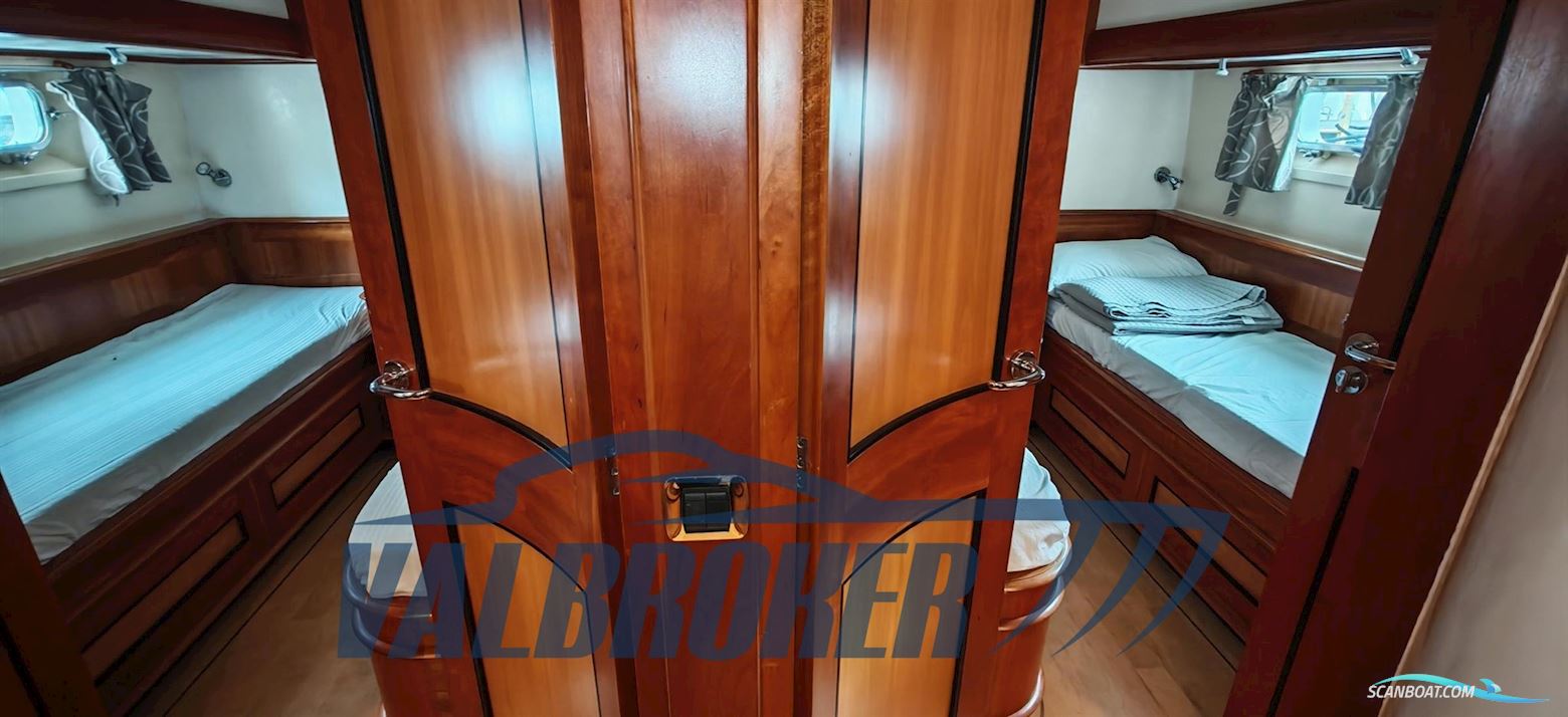 Ship Art BV Classic Cruiser '68