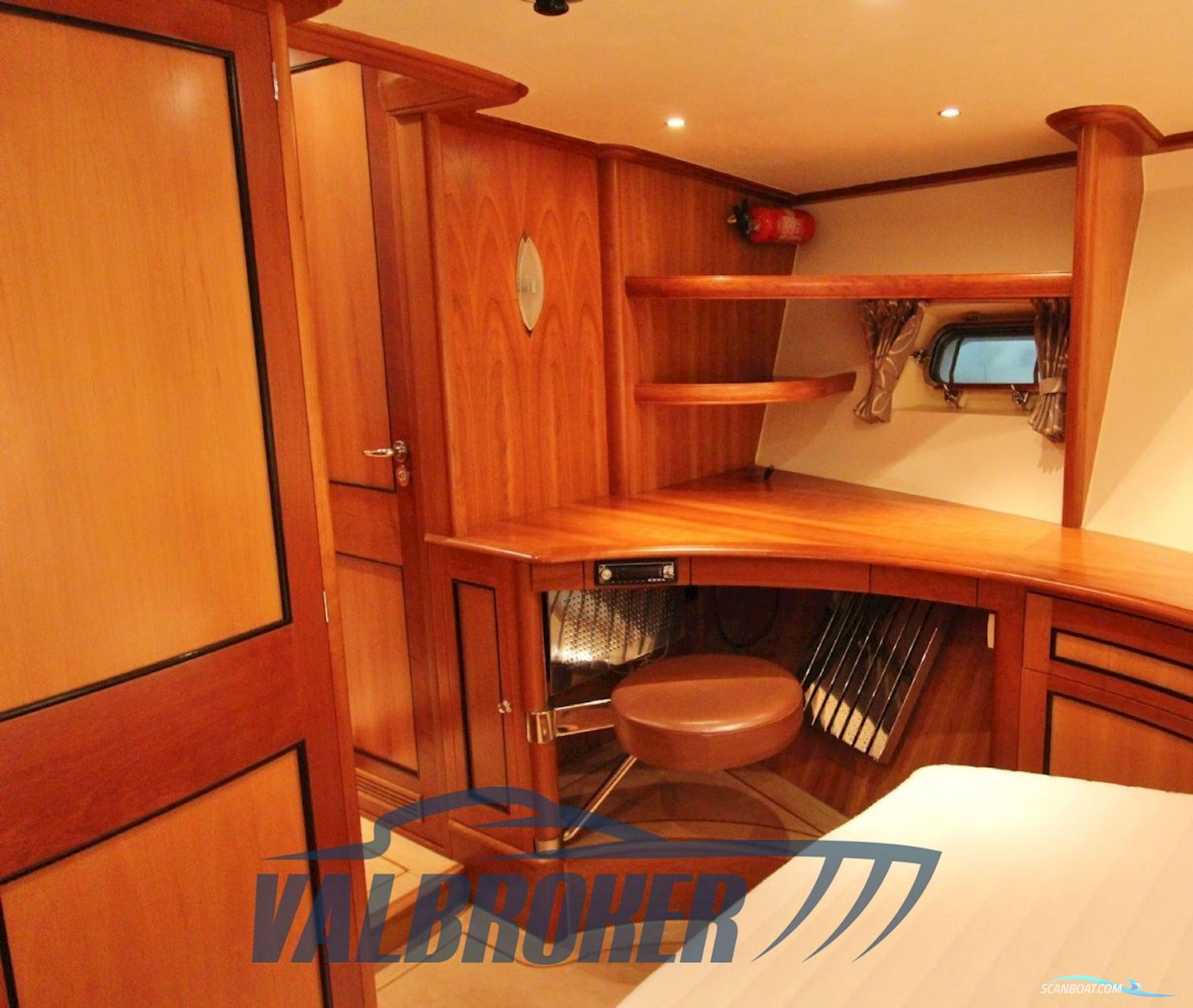 Ship Art BV Classic Cruiser '68