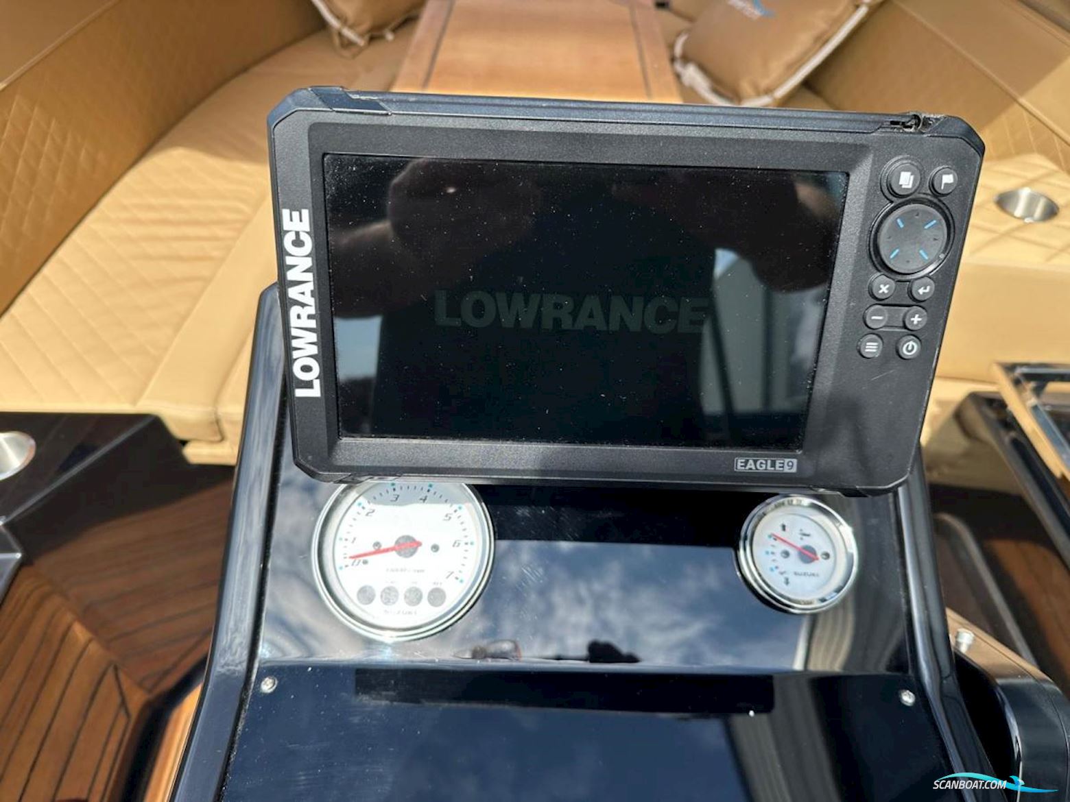 Silver-Yacht 655 Tender