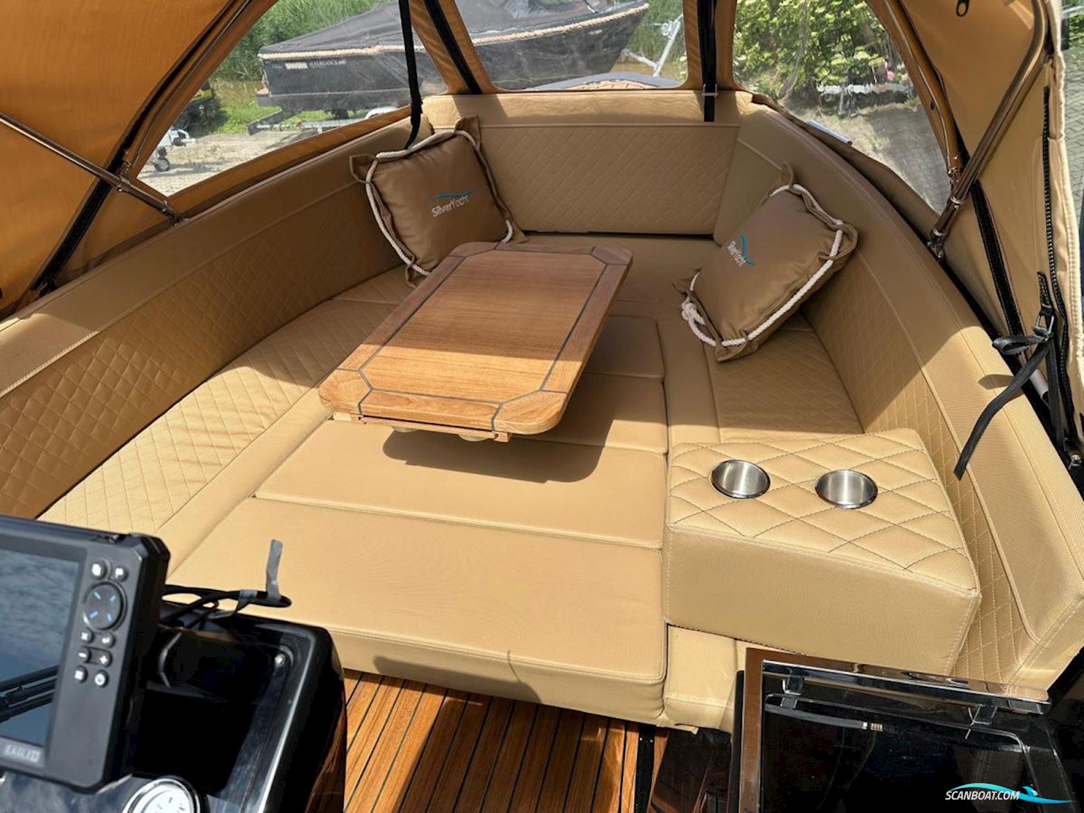 Silver-Yacht 655 Tender
