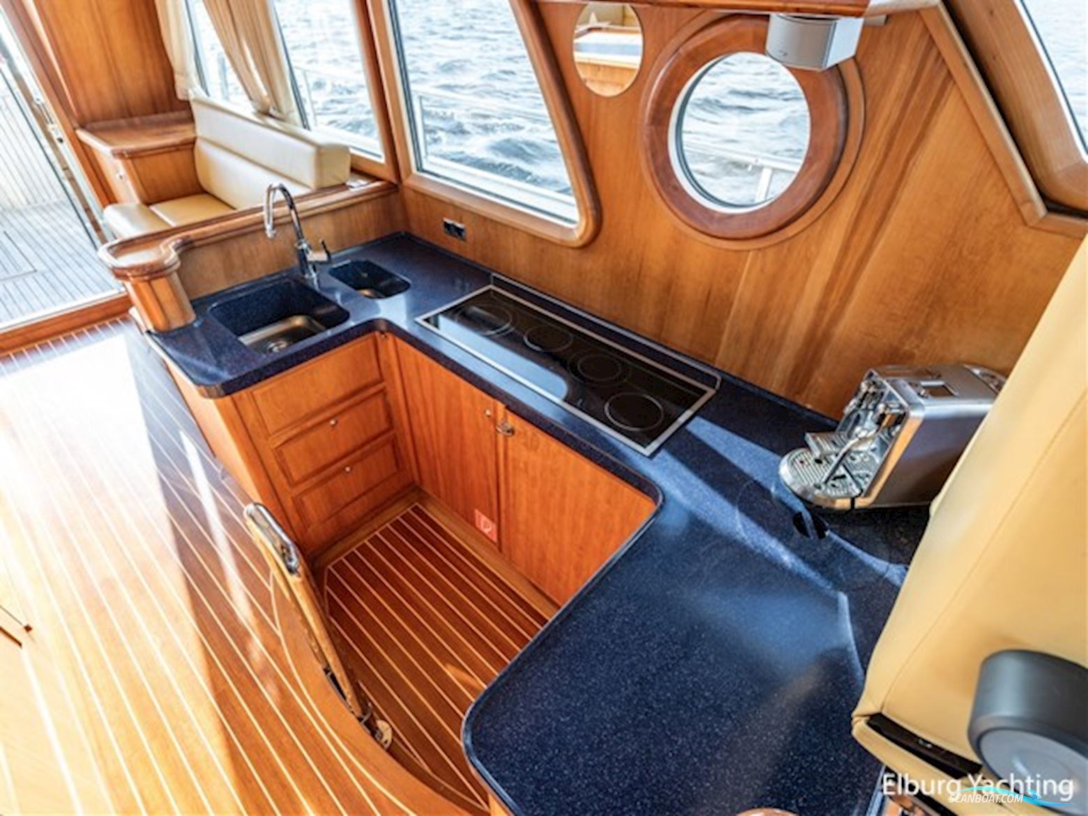 Silverline Trawler 1500 