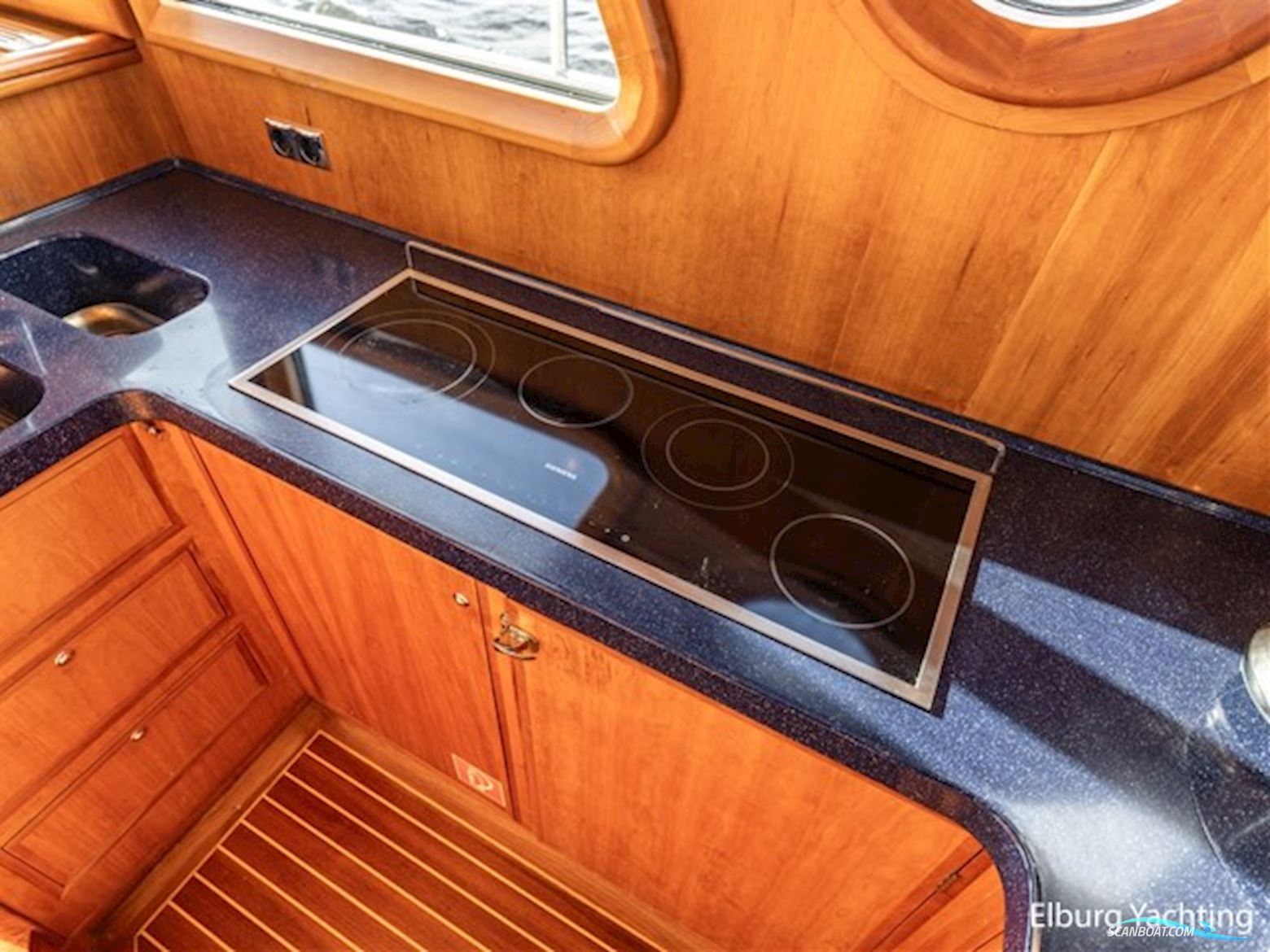 Silverline Trawler 1500