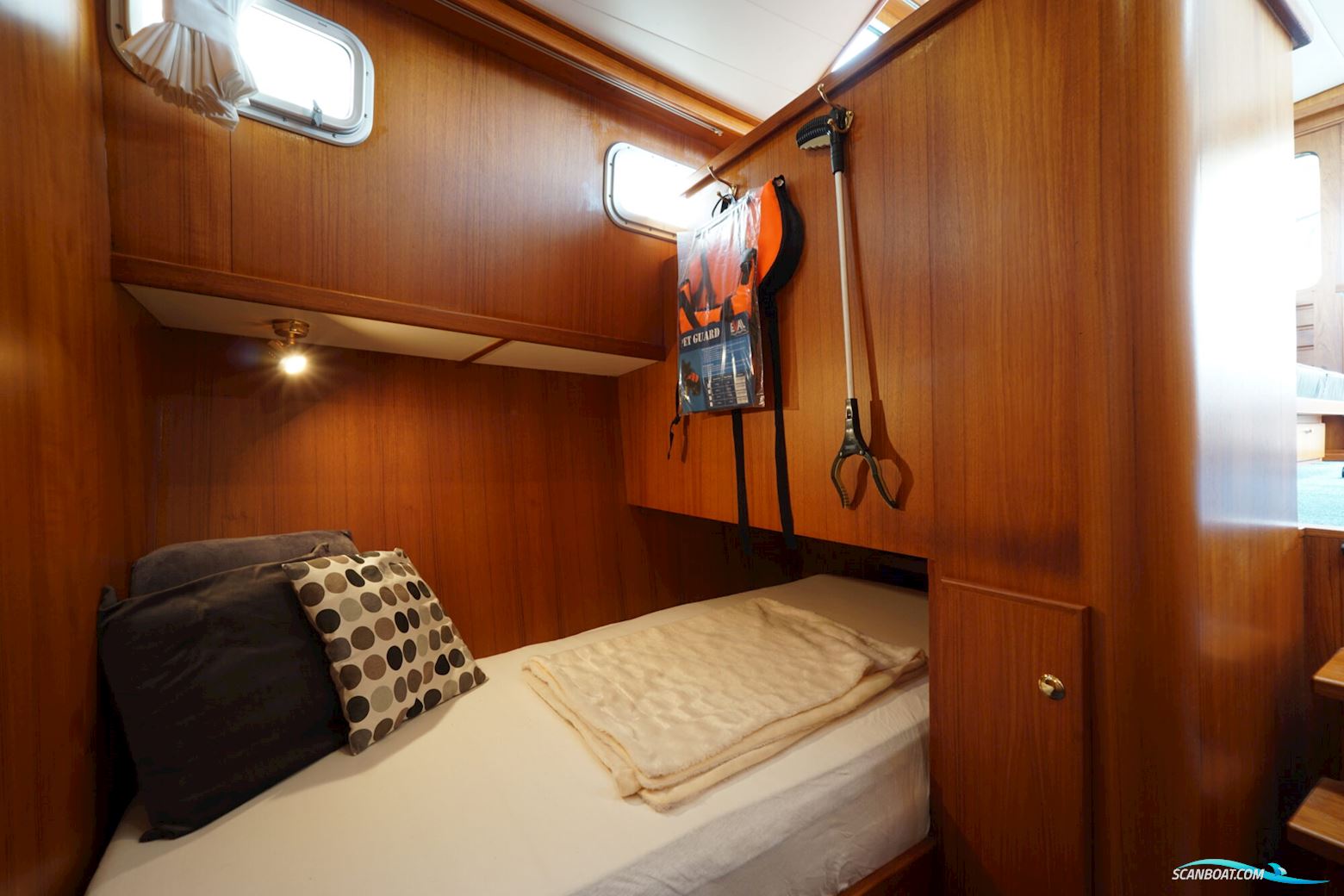 SK Kotter 12.50 Sedan