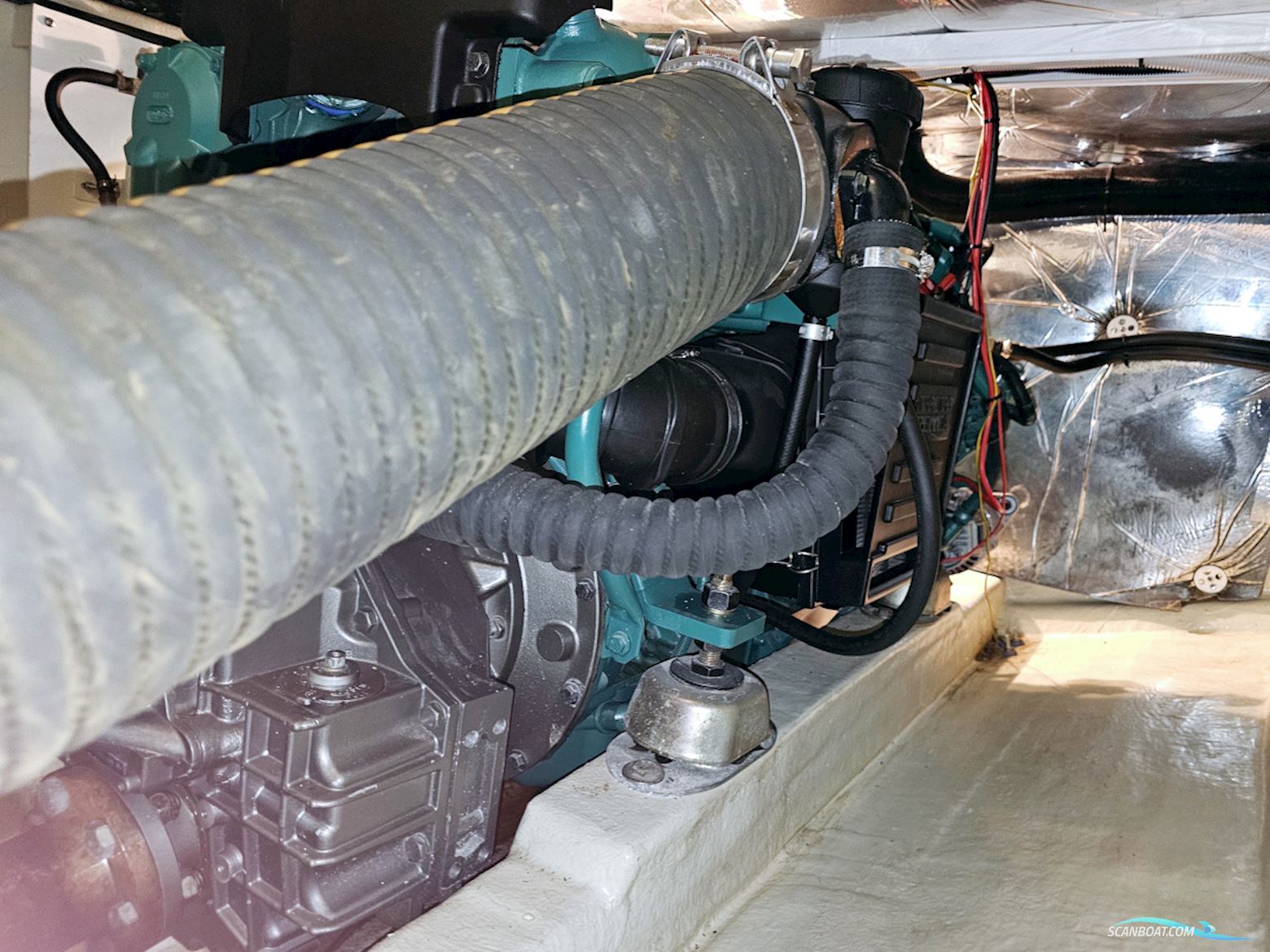 Skorgenes 335 Sonic Volvo Penta D6-370