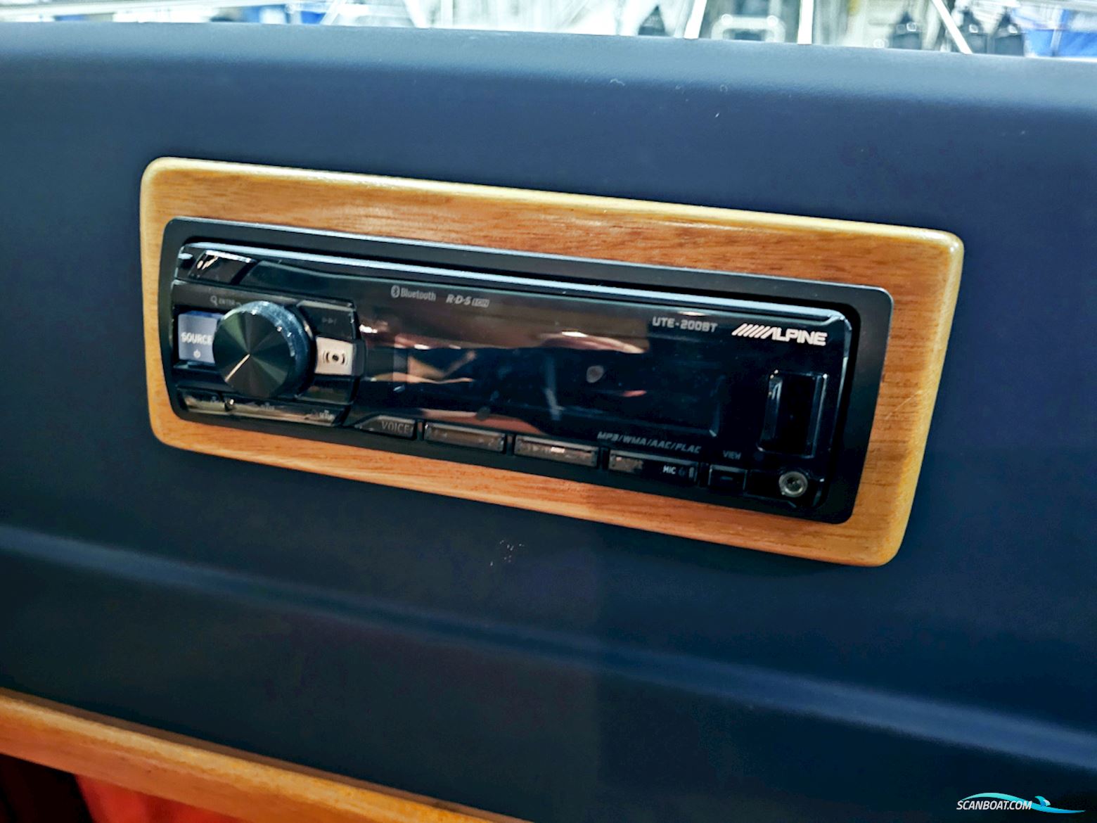 Skorgenes 335 Sonic Volvo Penta D6-370