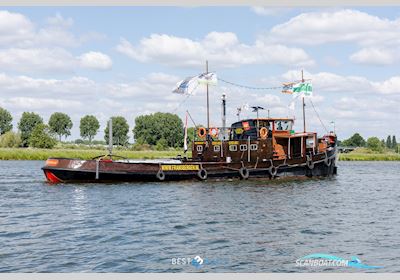 Sleepboot Limburgia Motorboten 1942, met Brons 8ED motor, The Netherlands