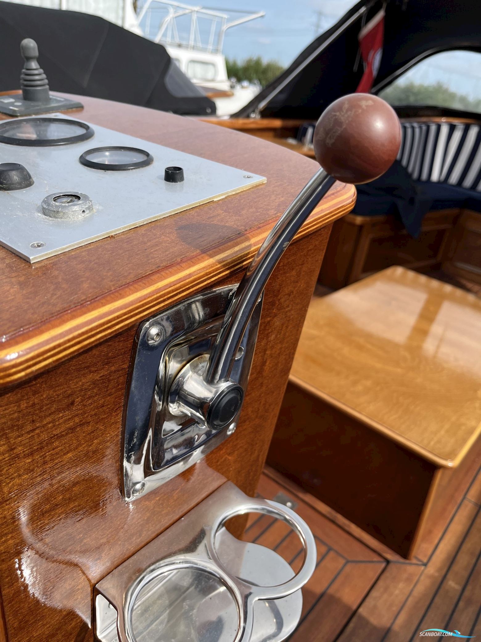 Sloep Van Seinen ( 200 Uur) Sloep Van Seinen ( 200 Uur) Marine 800